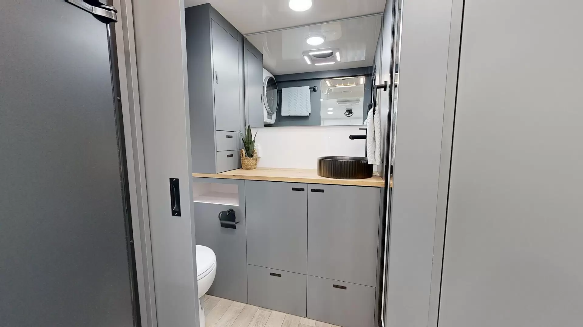 NEW 2026 VACATIONER CARAVANS ENDURA