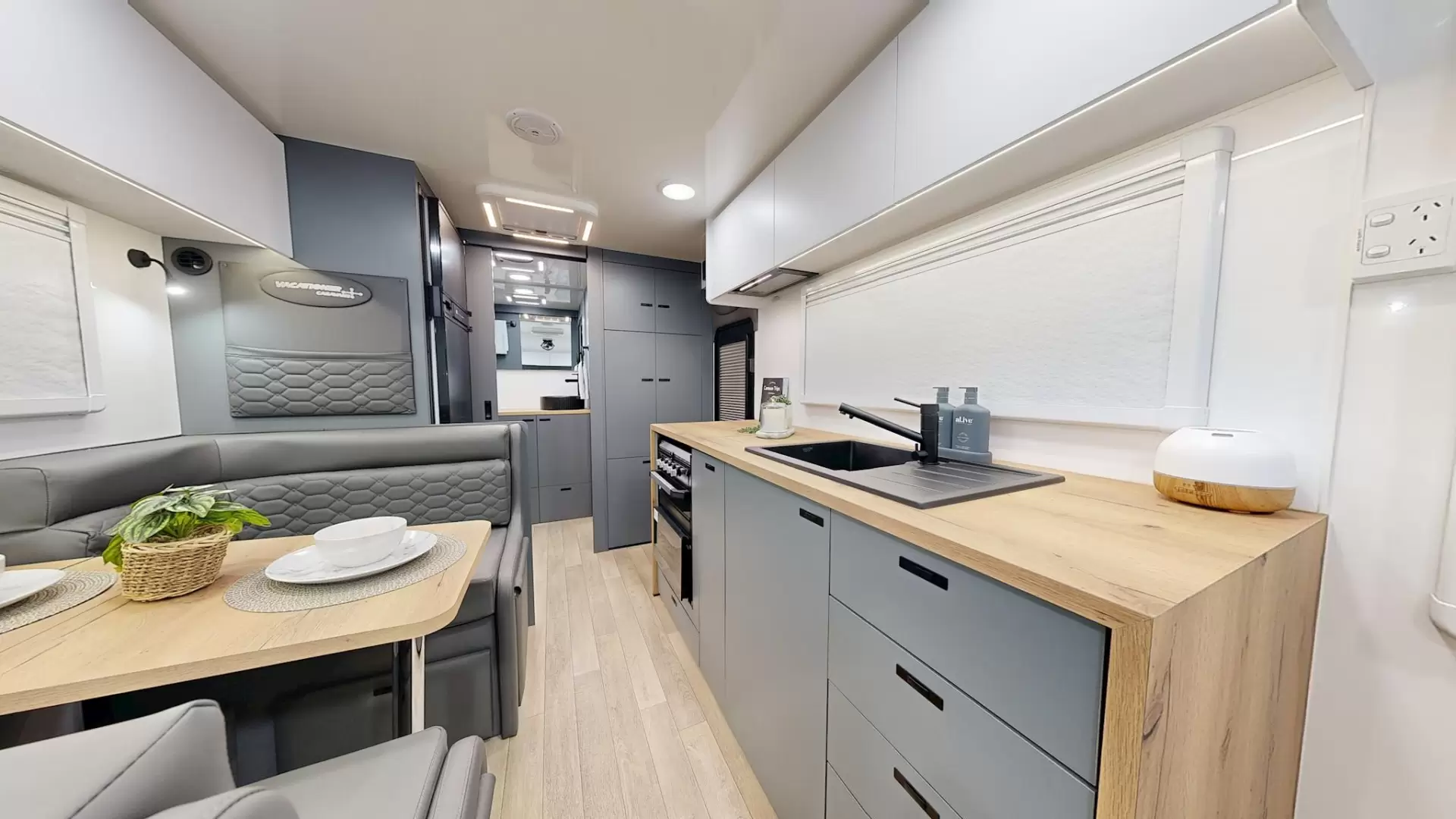 NEW 2026 VACATIONER CARAVANS ENDURA