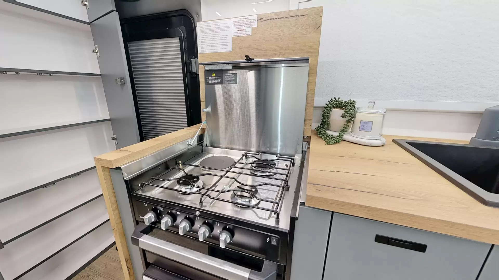 NEW 2026 VACATIONER CARAVANS ENDURA