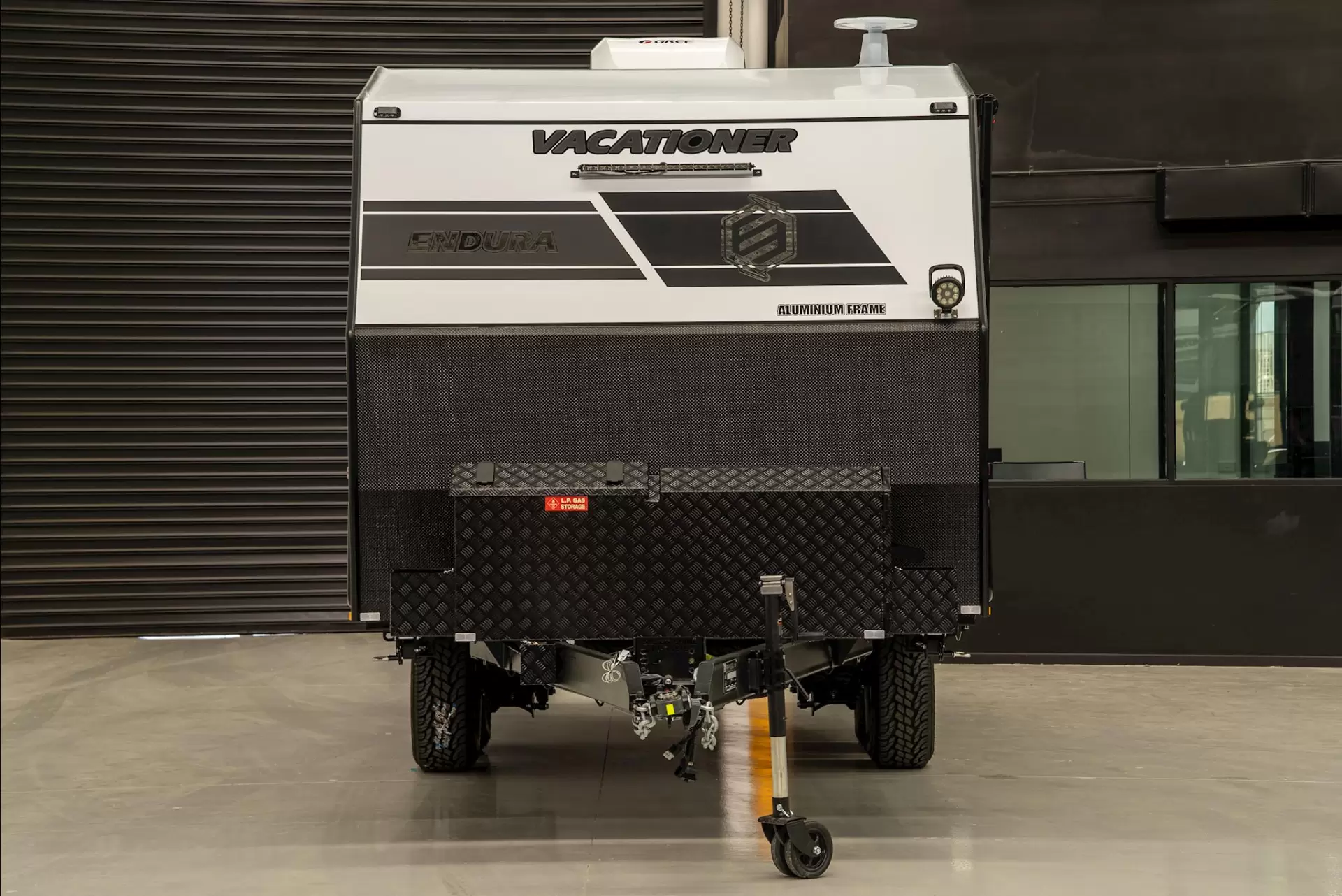 NEW 2026 VACATIONER CARAVANS ENDURA