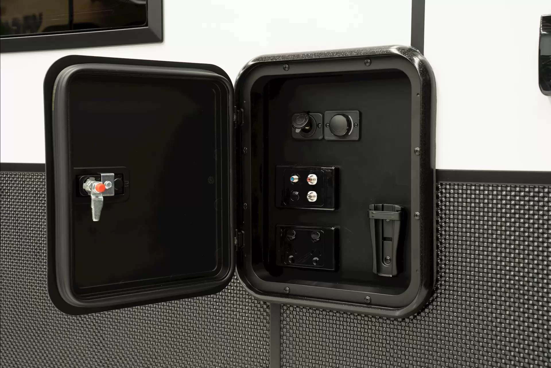 NEW 2026 VACATIONER CARAVANS ENDURA