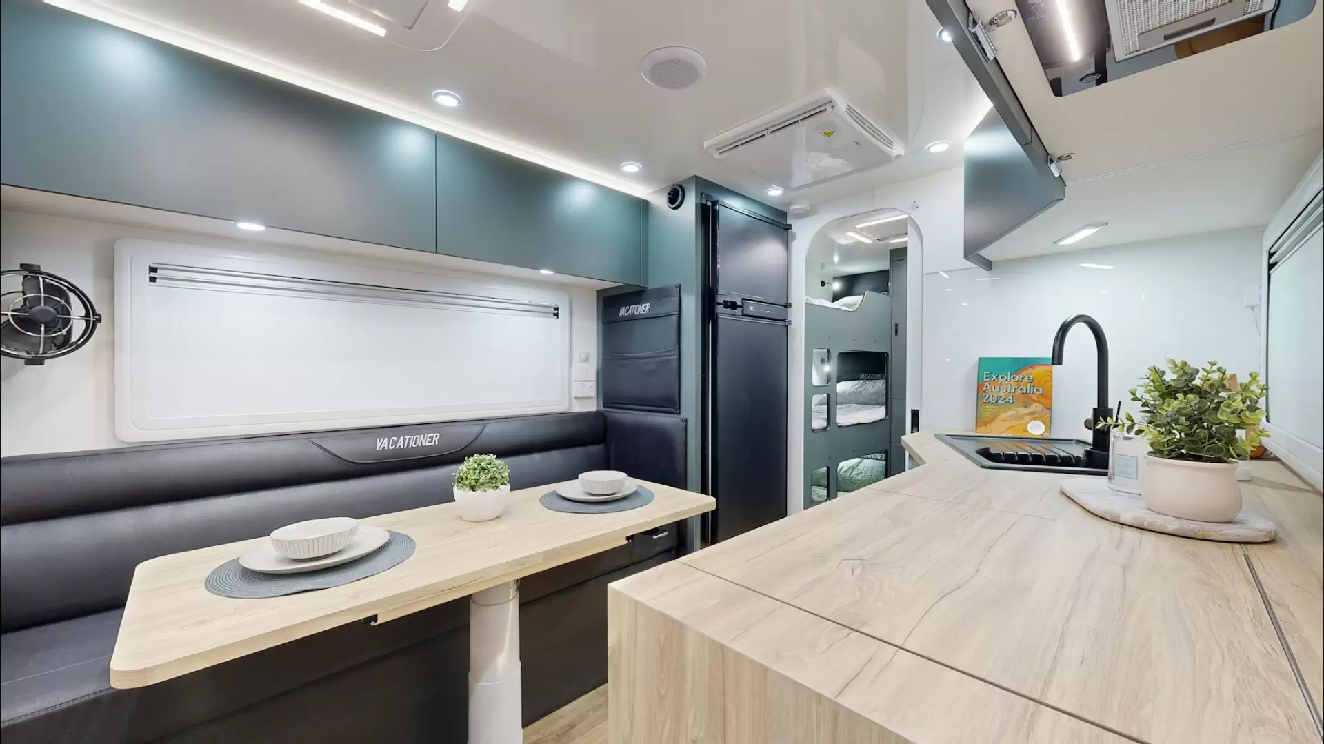 USED 2025 VACATIONER CARAVANS ROUGH RIDER