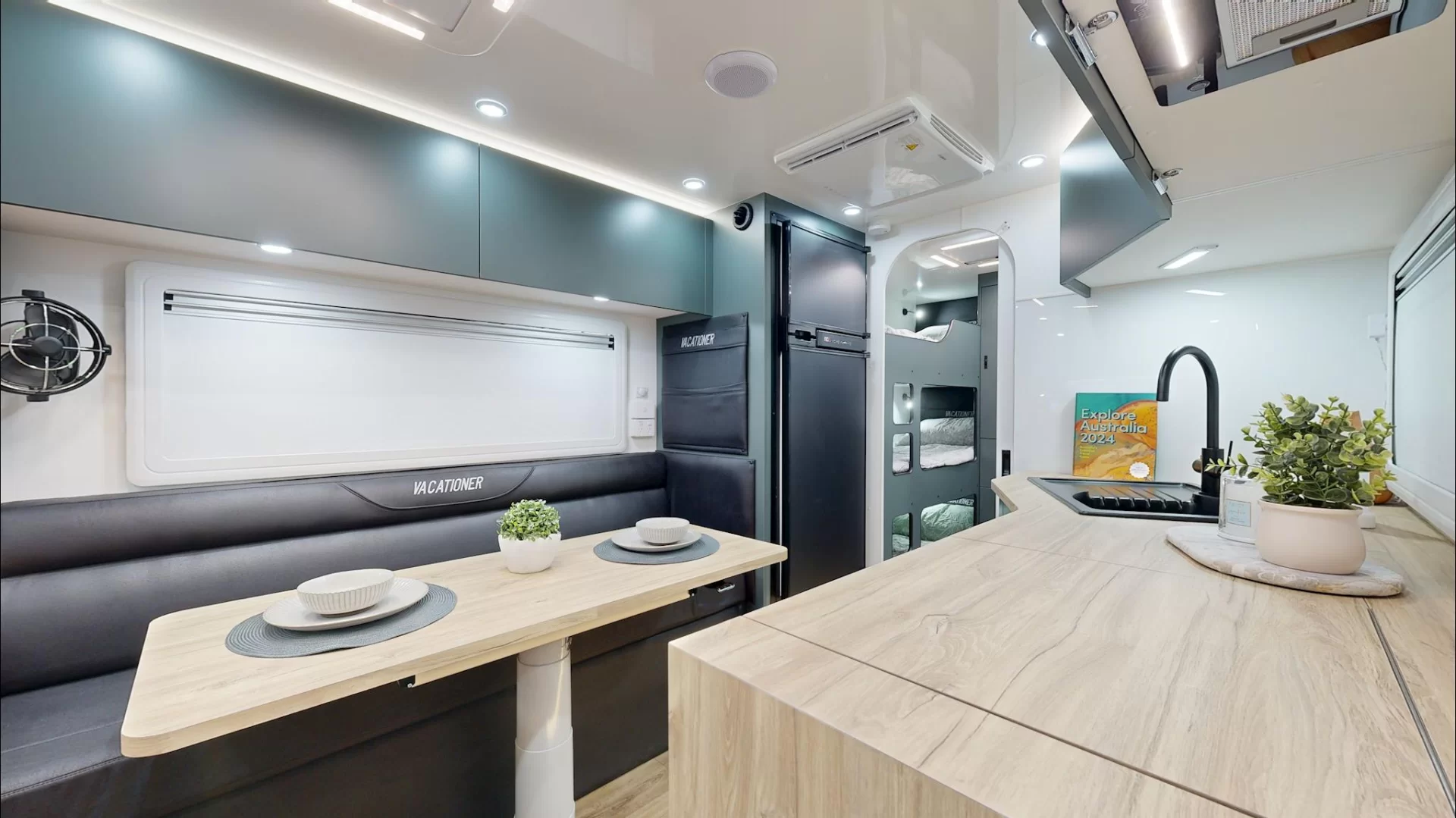 USED 2025 VACATIONER CARAVANS ROUGH RIDER caravan