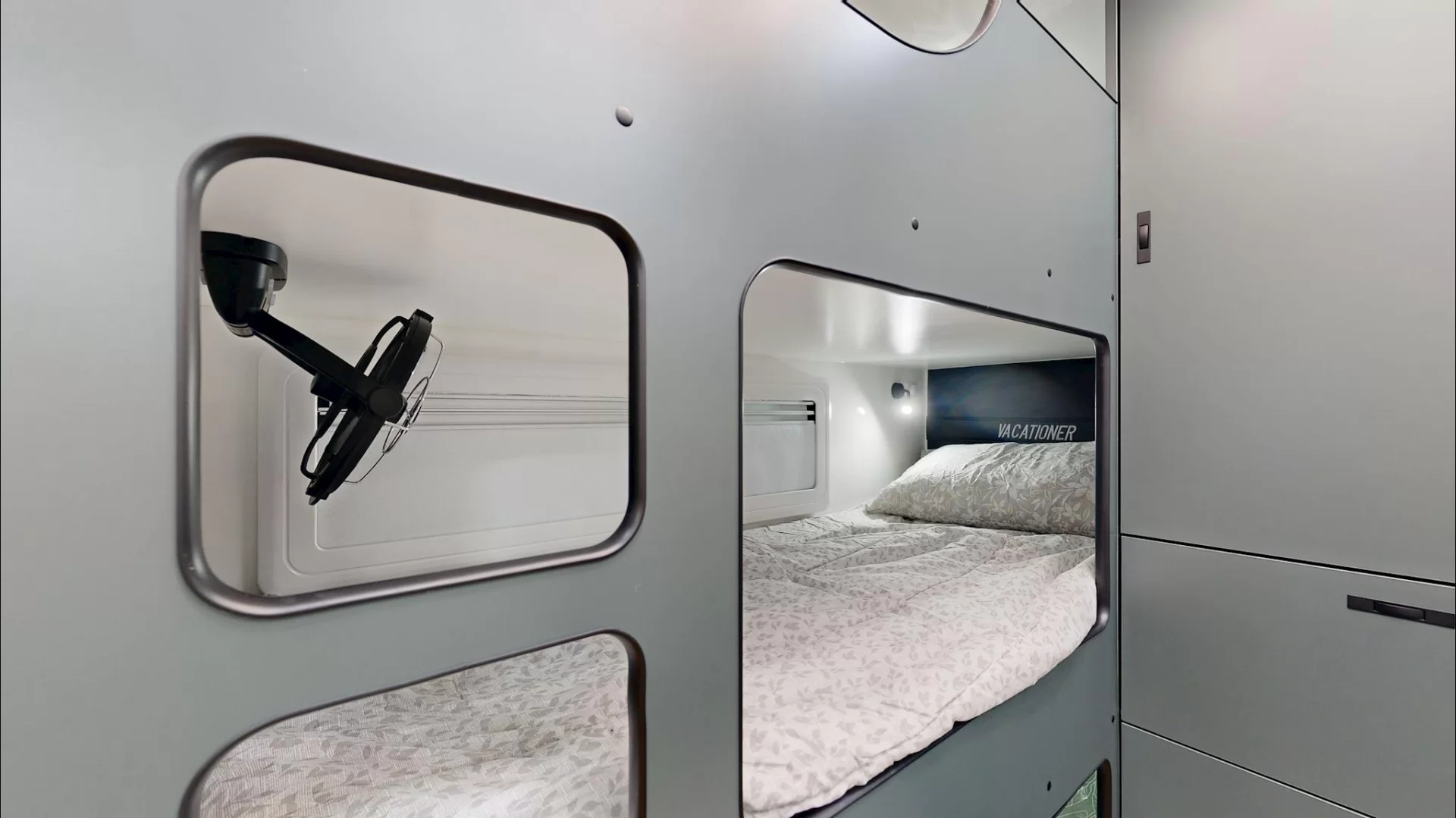 USED 2025 VACATIONER CARAVANS ROUGH RIDER caravan