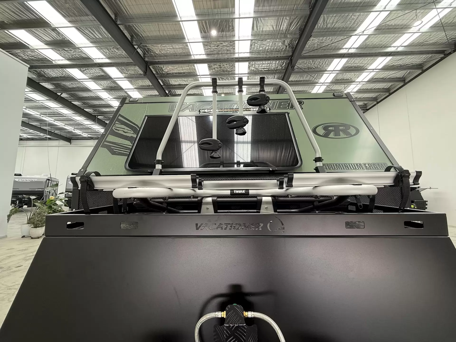 USED 2025 VACATIONER CARAVANS ROUGH RIDER