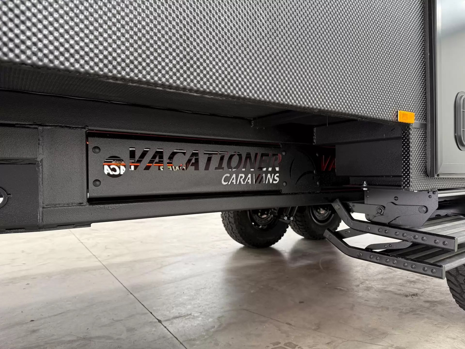 USED 2025 VACATIONER CARAVANS ROUGH RIDER