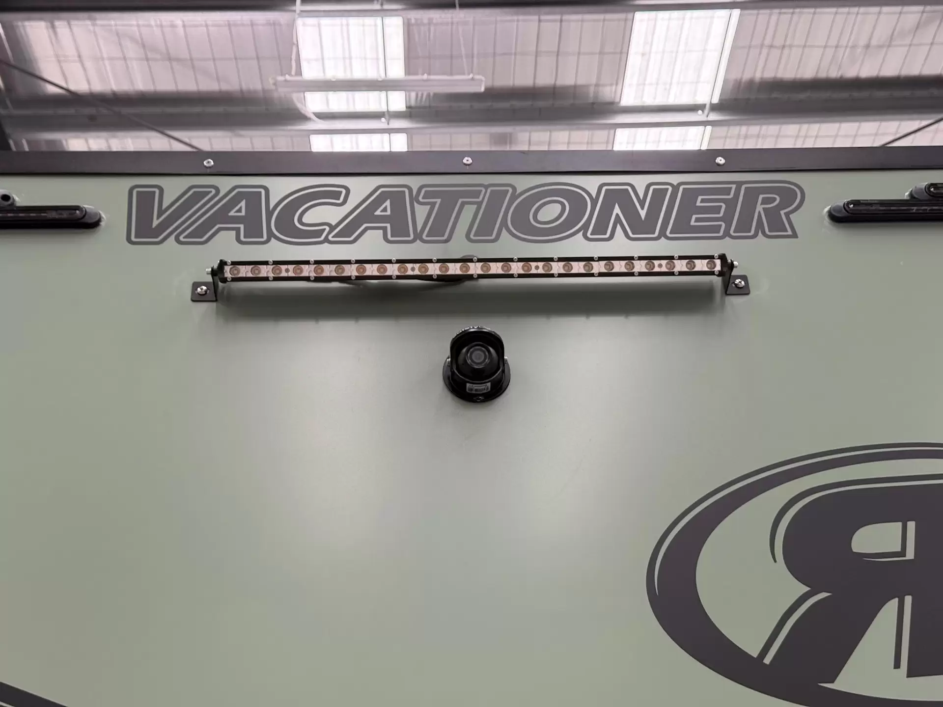 USED 2025 VACATIONER CARAVANS ROUGH RIDER