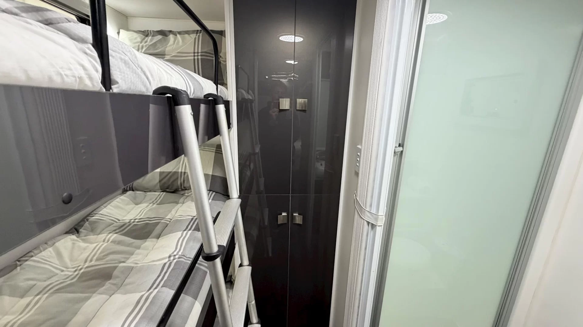 USED 2021 New Age ROAD OWL caravan