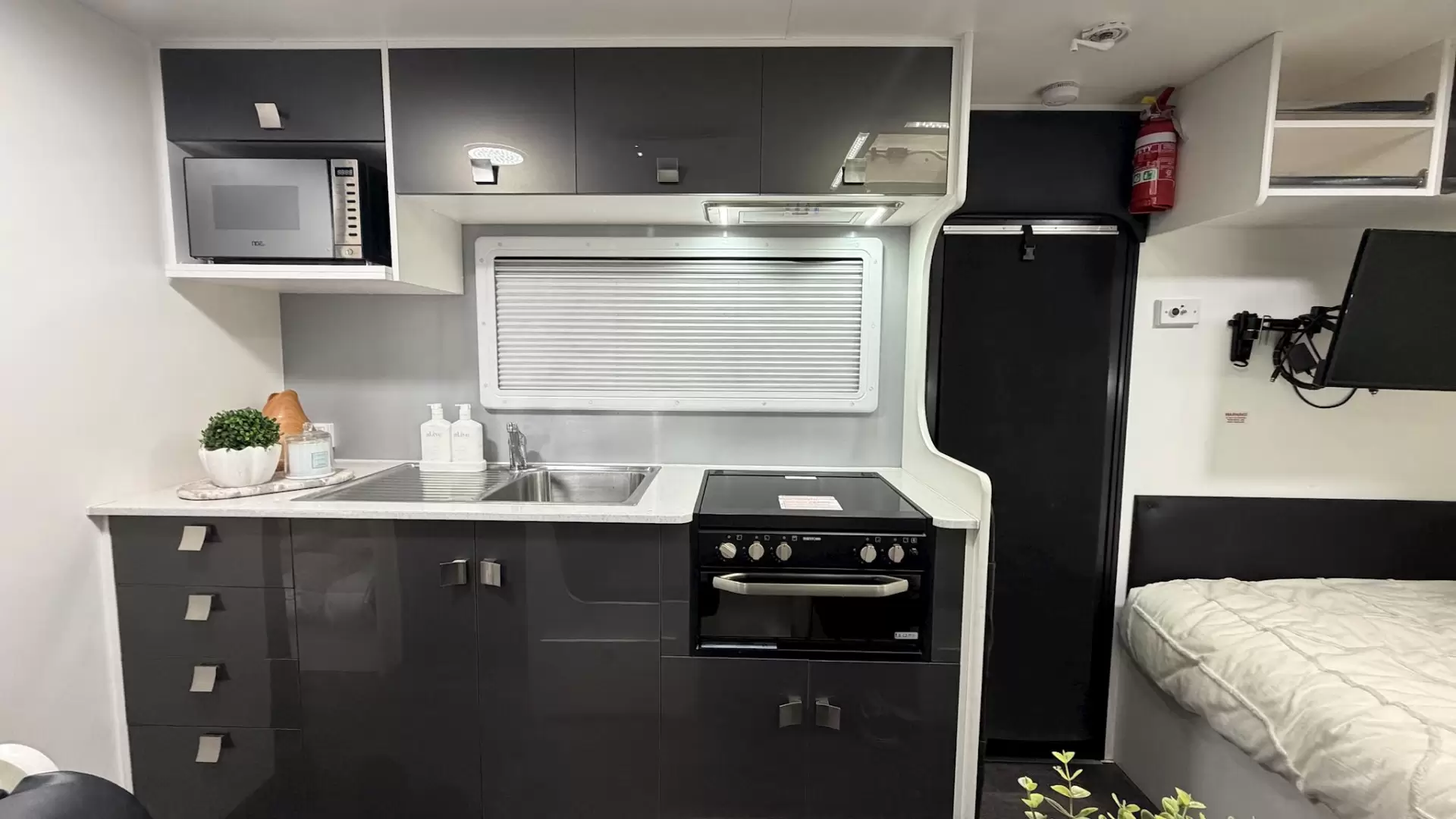 USED 2021 New Age ROAD OWL