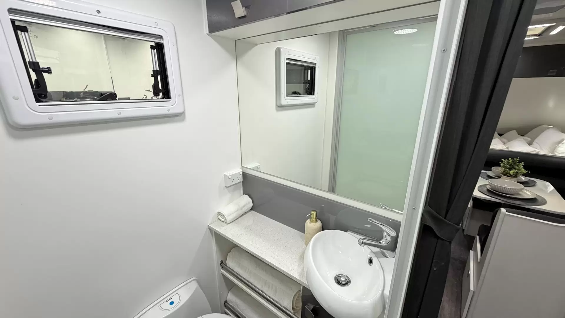 USED 2021 New Age ROAD OWL