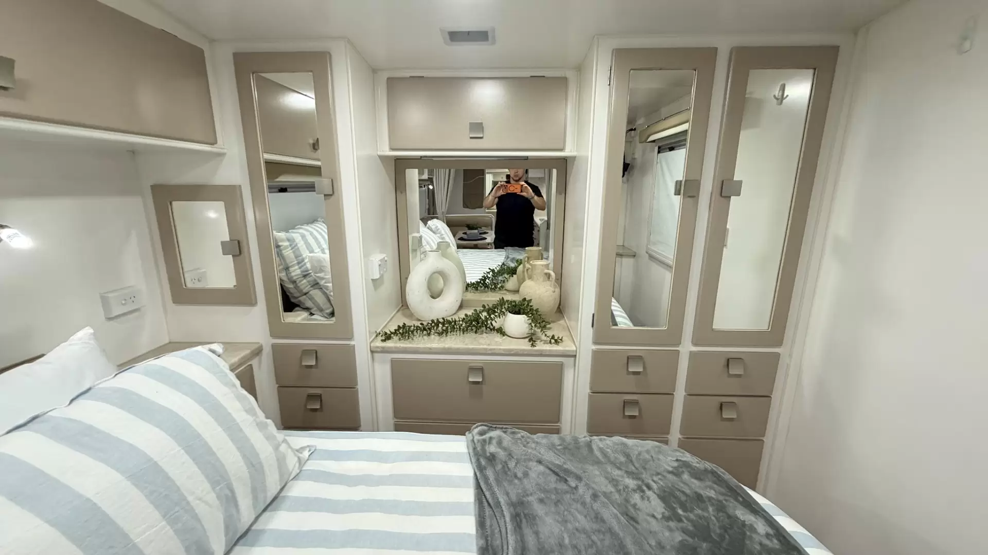 USED 2014 RETREAT MABEL