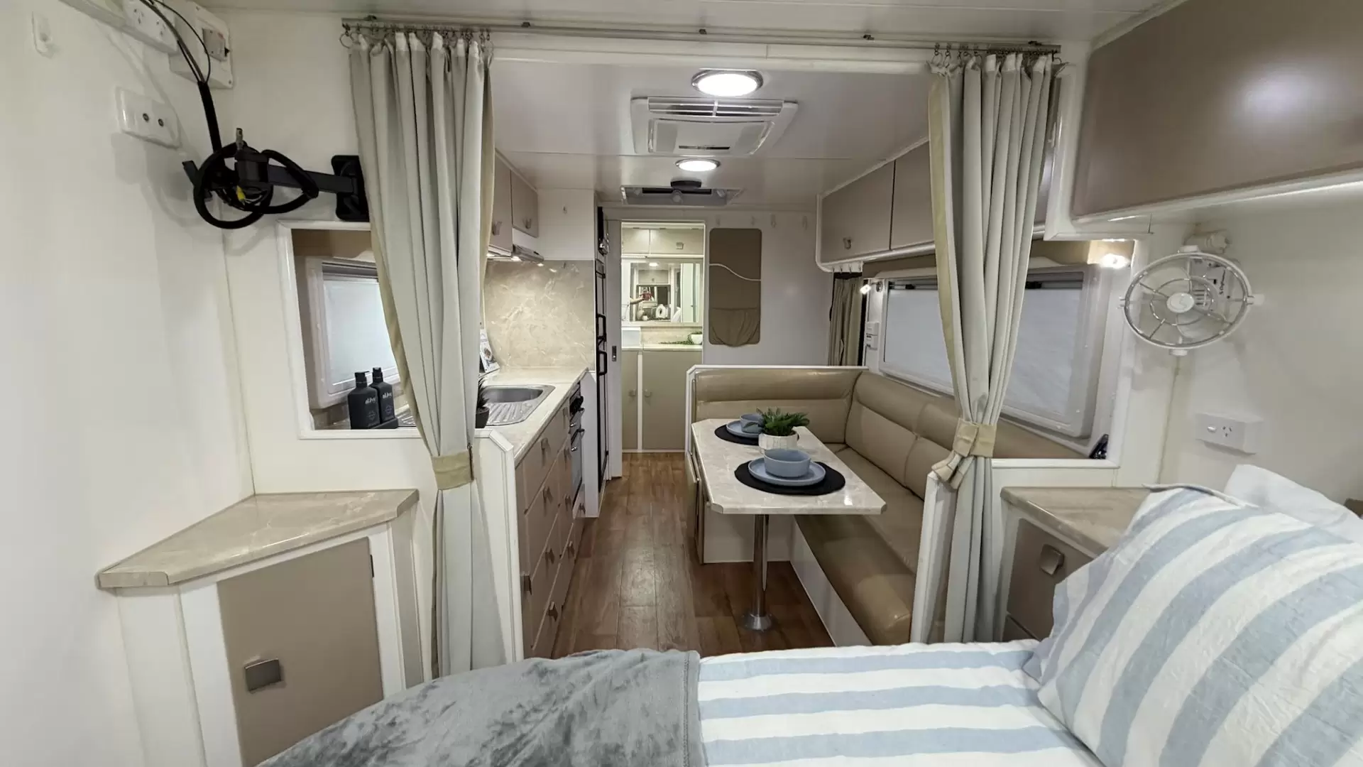 USED 2014 RETREAT MABEL