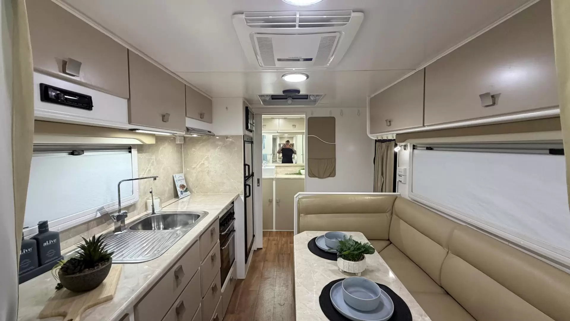 USED 2014 RETREAT MABEL