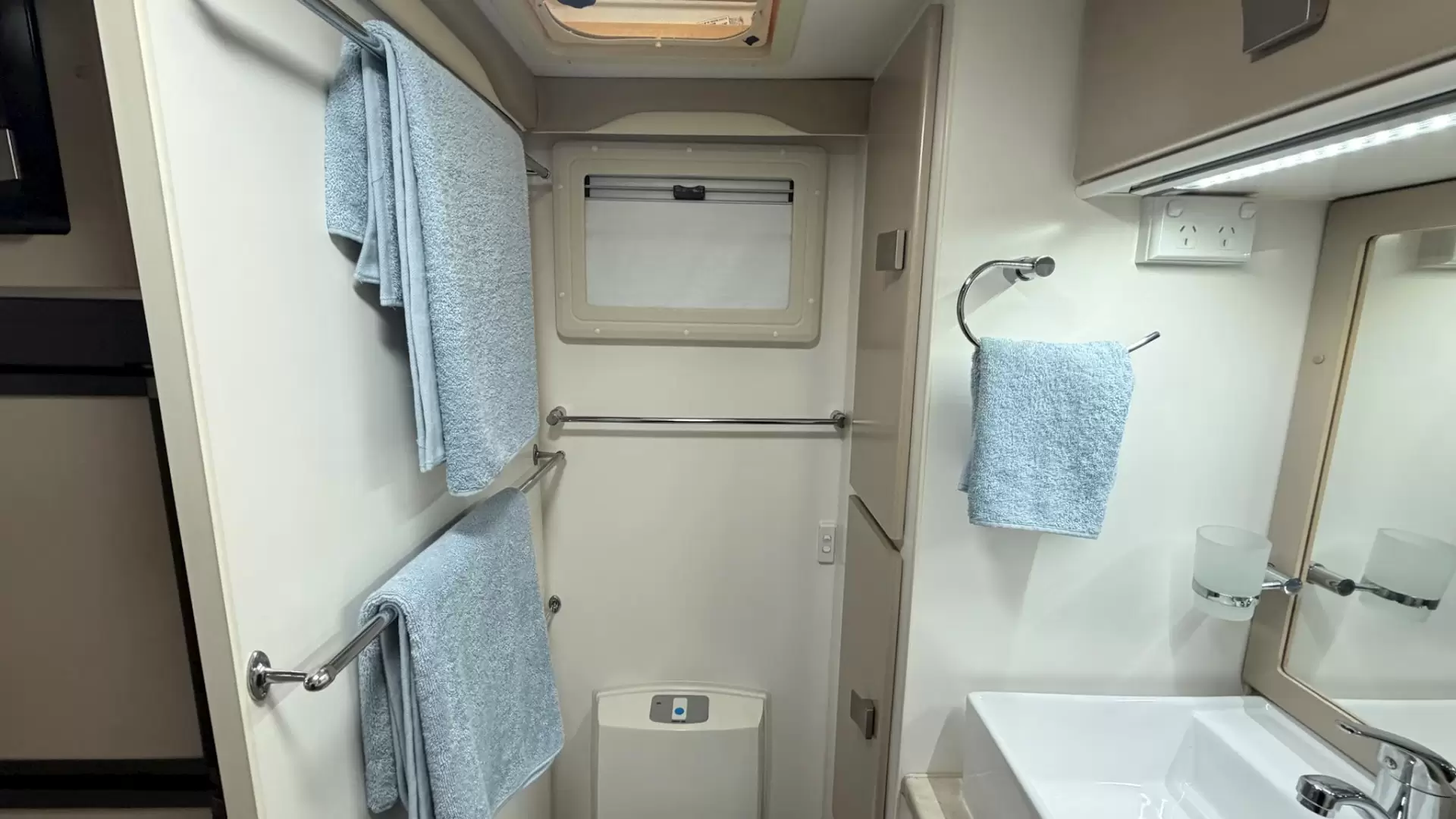 USED 2014 RETREAT MABEL