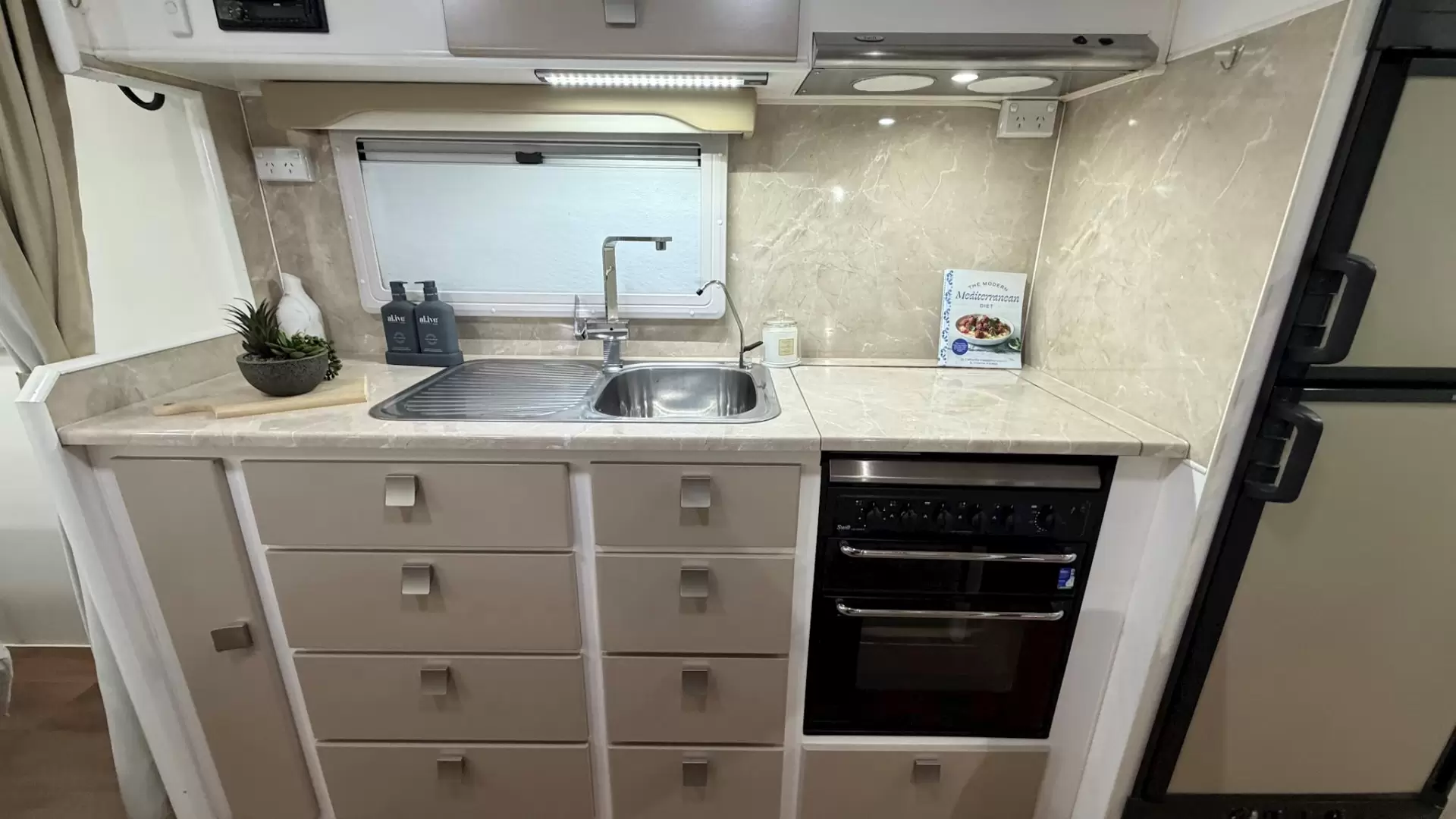 USED 2014 RETREAT MABEL