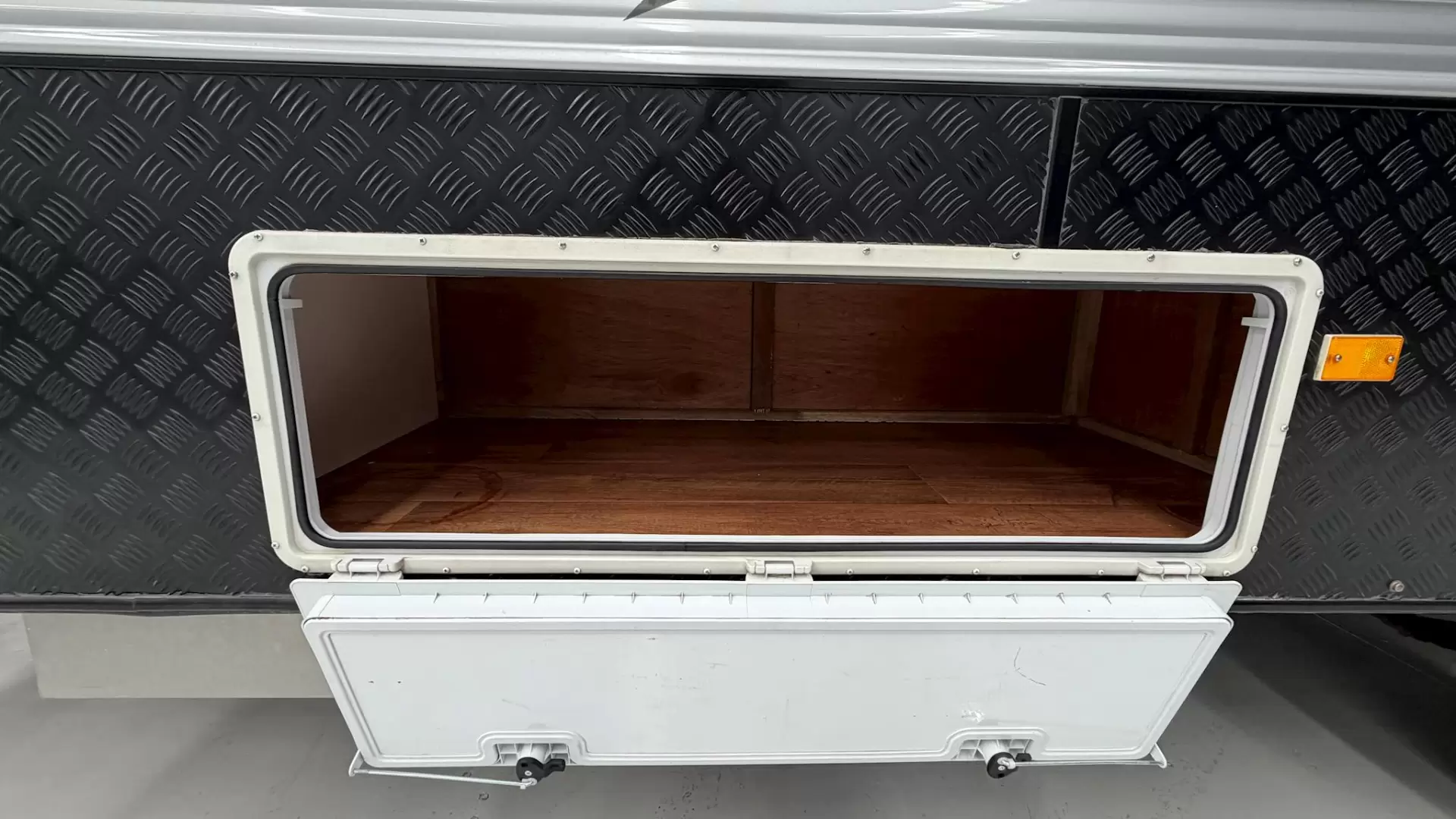 USED 2014 RETREAT MABEL