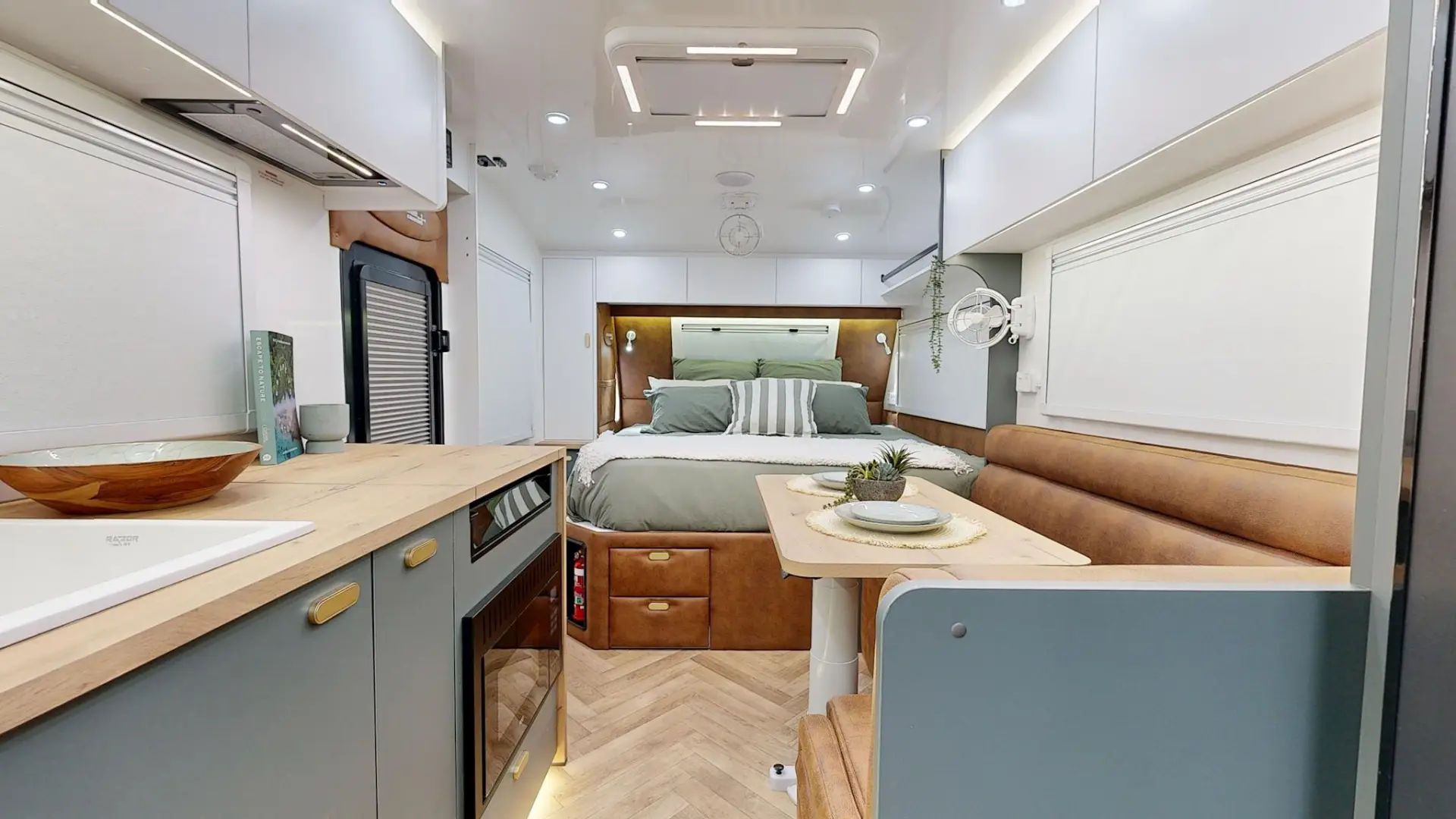 NEW 2026 VACATIONER CARAVANS ROUGH RIDER