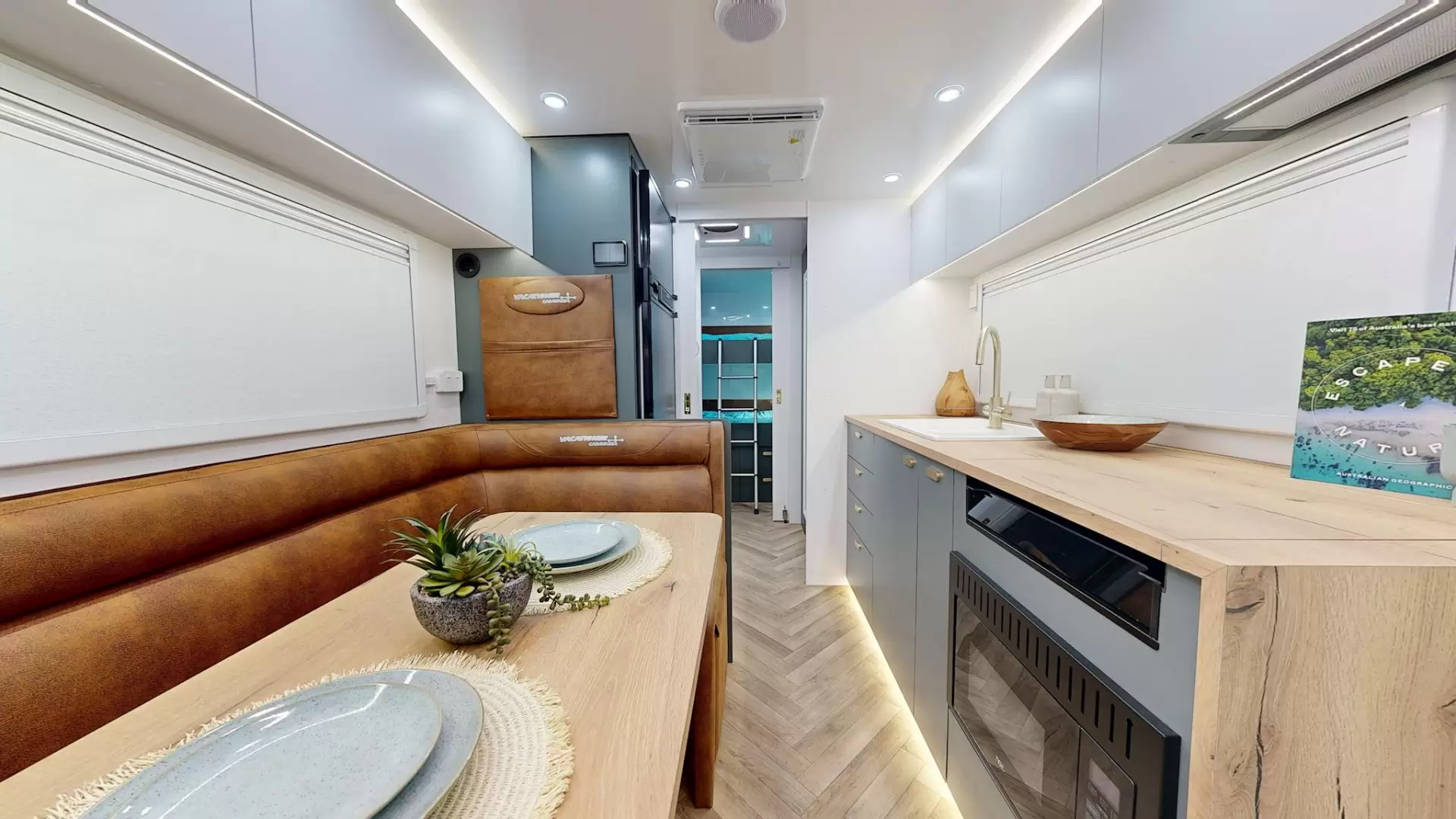 NEW 2026 VACATIONER CARAVANS ROUGH RIDER