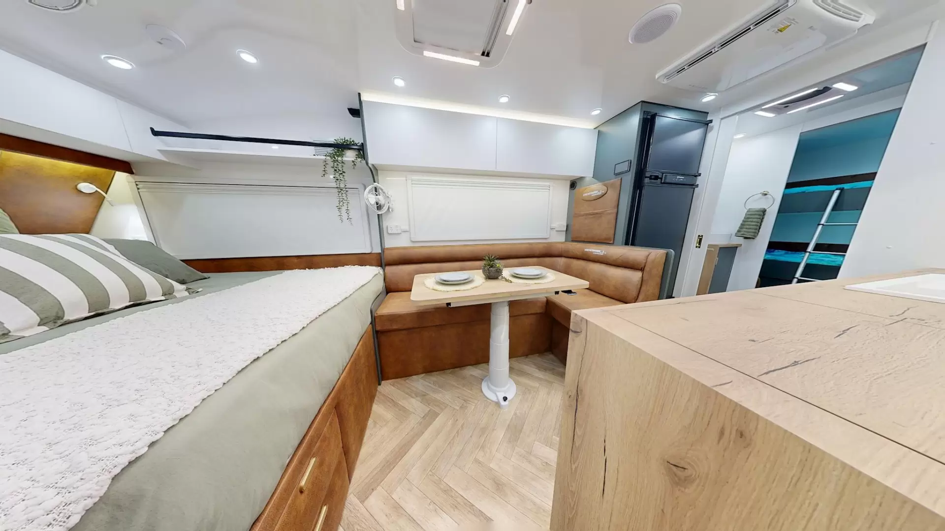 NEW 2026 VACATIONER CARAVANS ROUGH RIDER