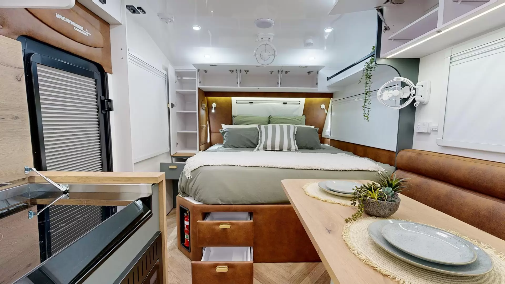 NEW 2026 VACATIONER CARAVANS ROUGH RIDER