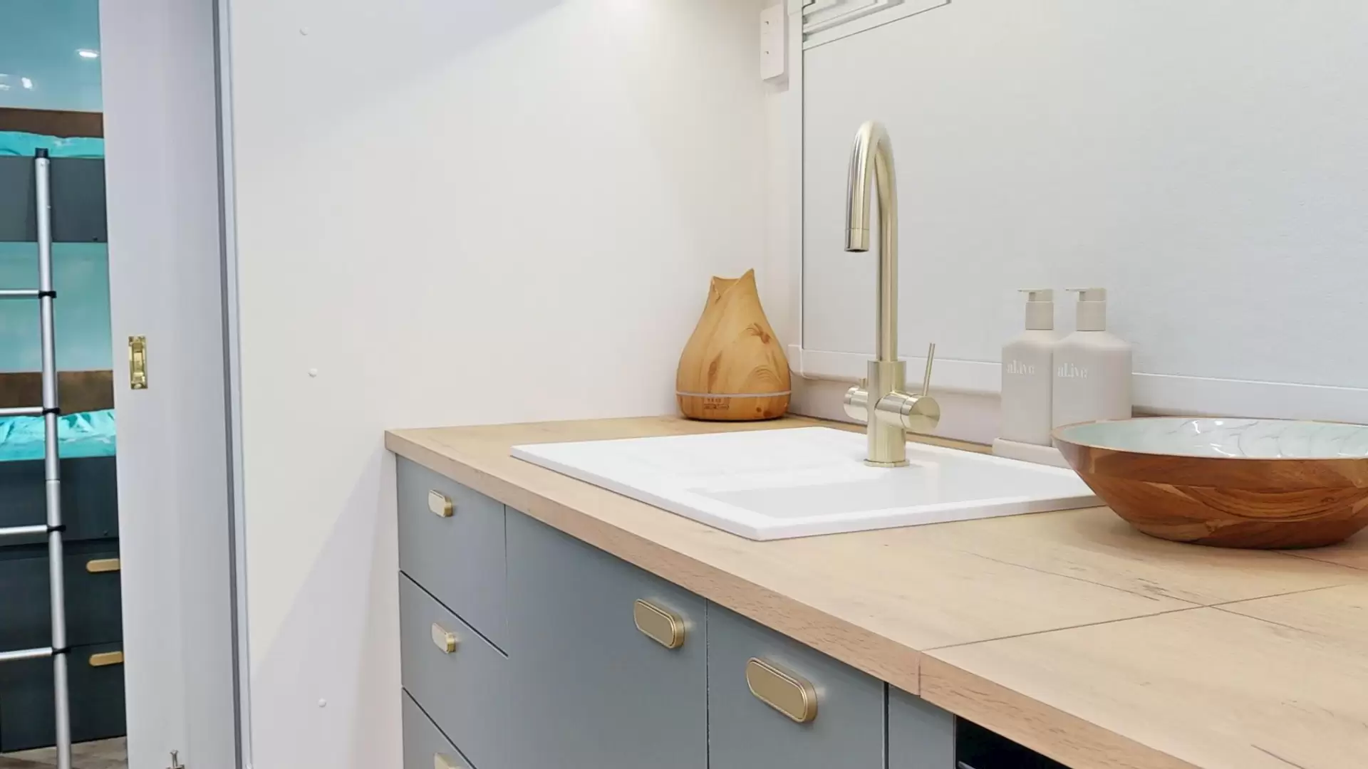 NEW 2026 VACATIONER CARAVANS ROUGH RIDER