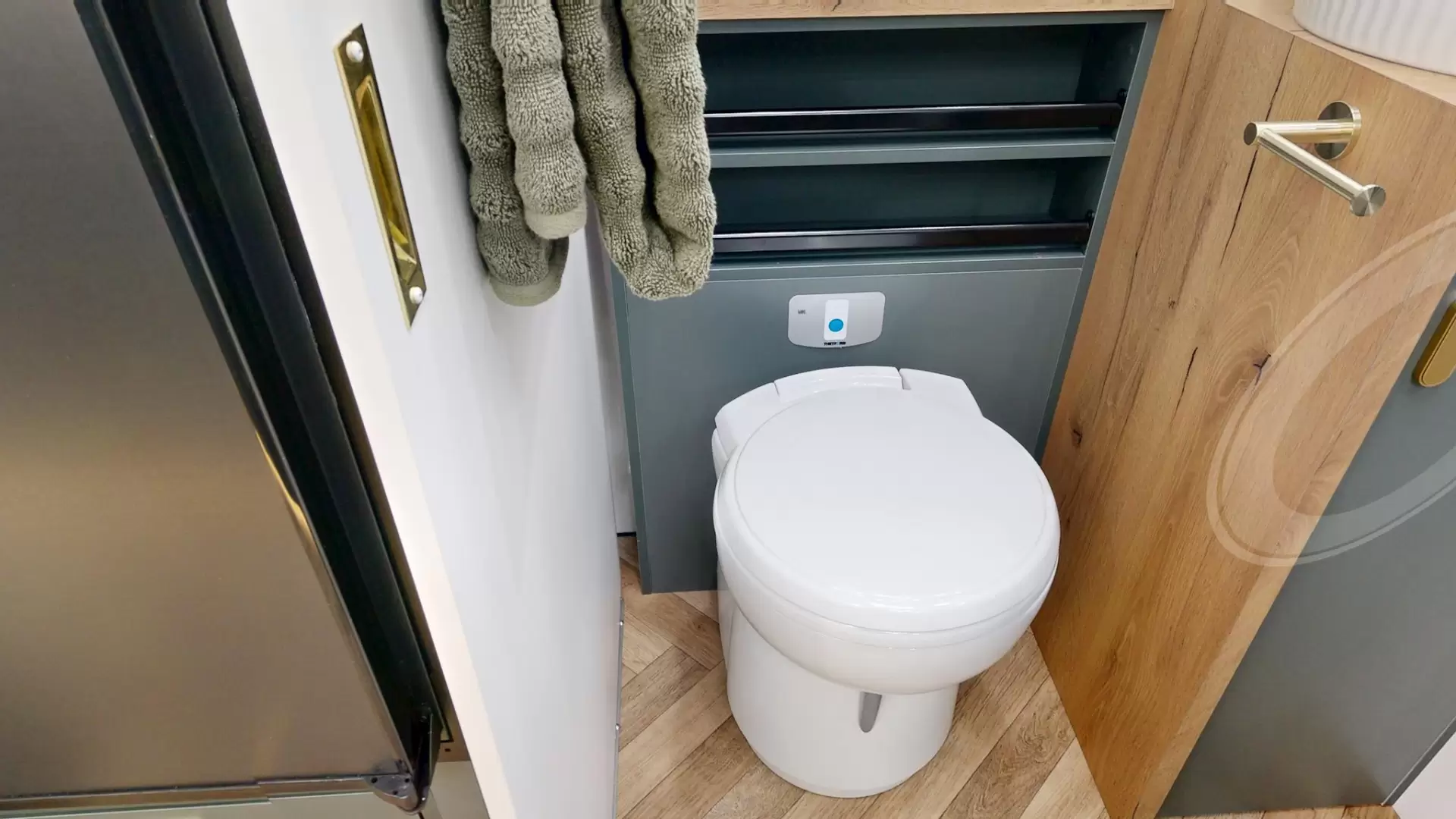 NEW 2026 VACATIONER CARAVANS ROUGH RIDER