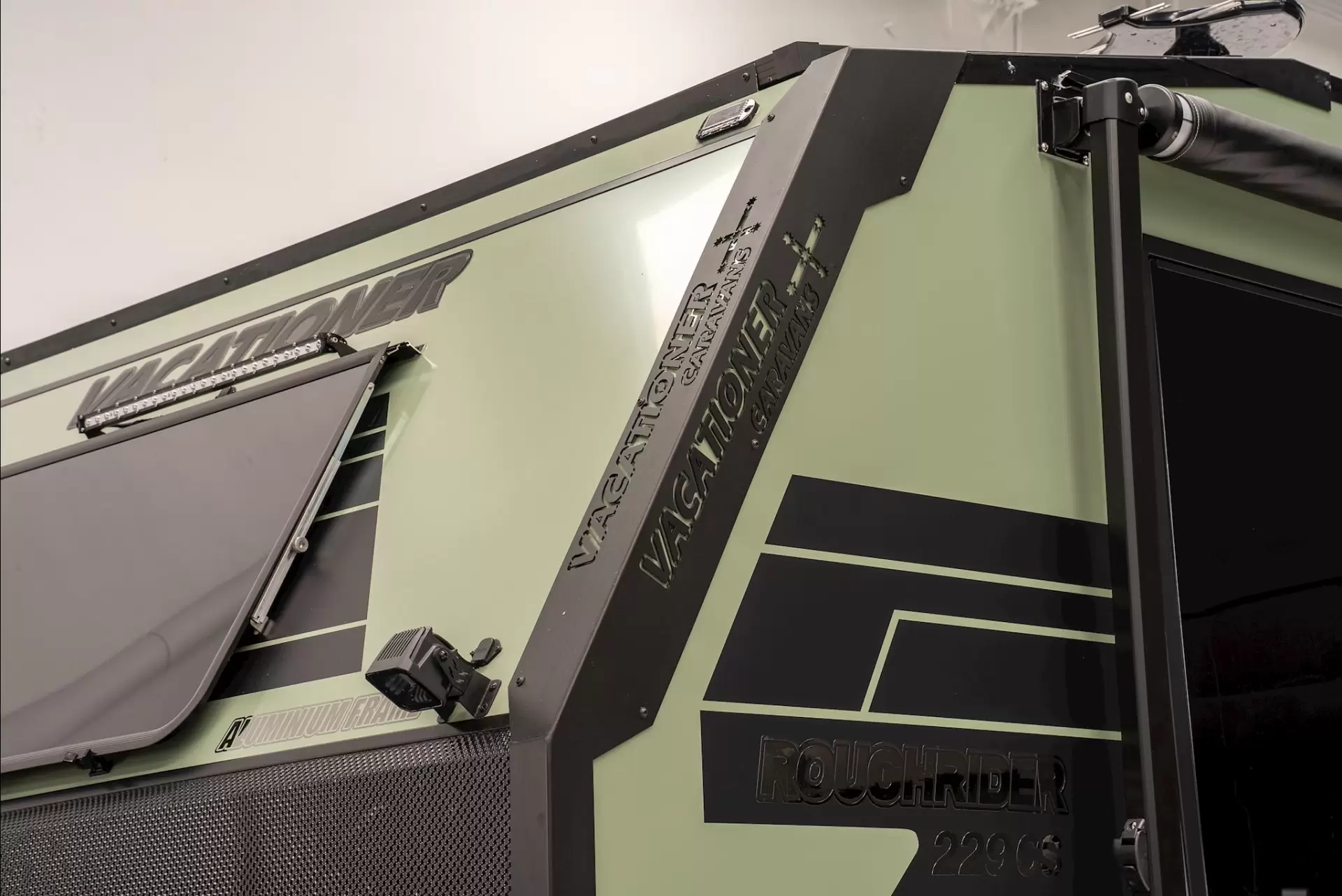 NEW 2026 VACATIONER CARAVANS ROUGH RIDER