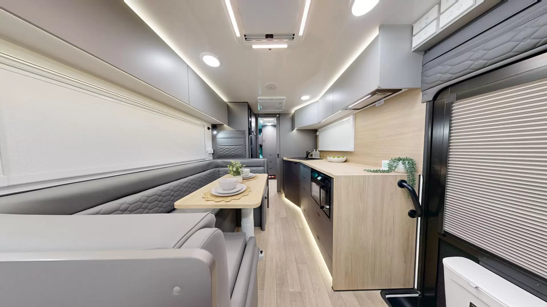 NEW 2026 VACATIONER CARAVANS ENDURA X