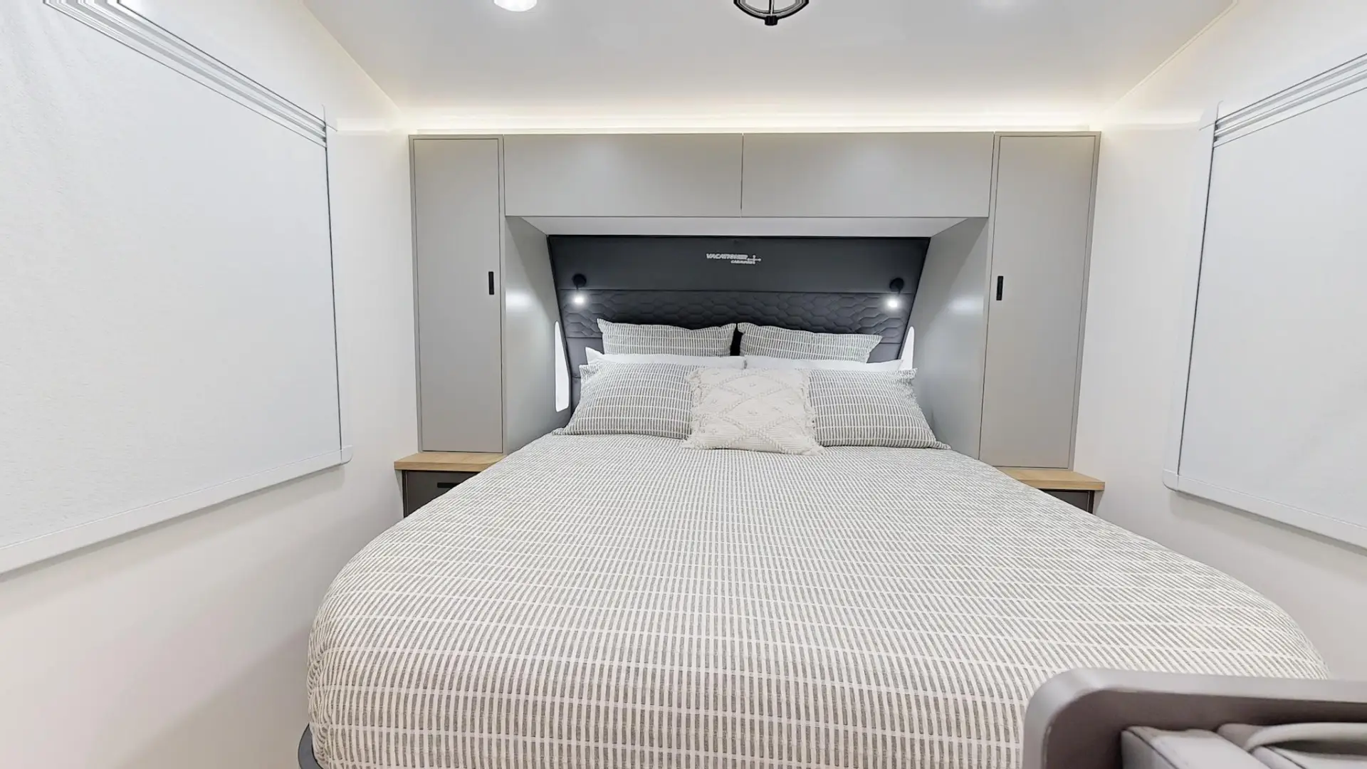 NEW 2026 VACATIONER CARAVANS ENDURA X