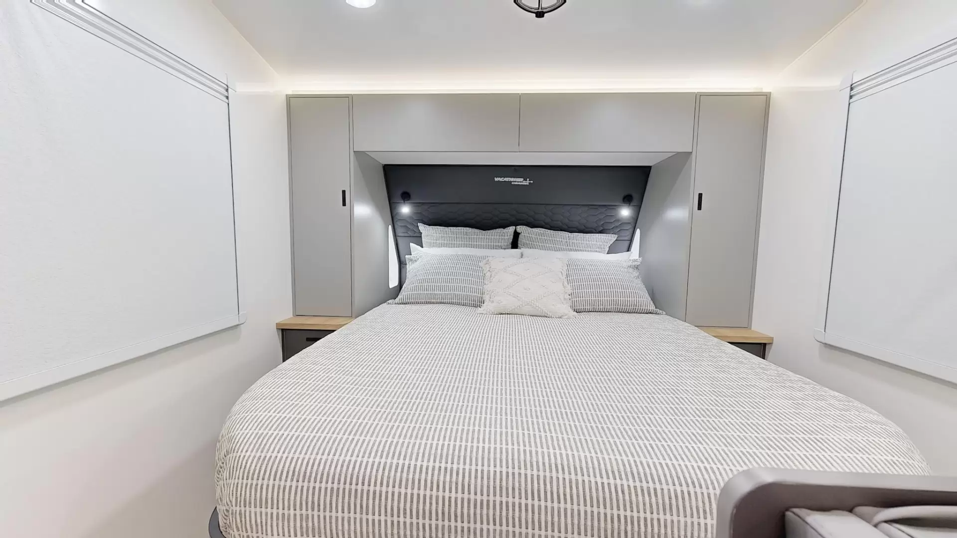 NEW 2026 VACATIONER CARAVANS ENDURA X