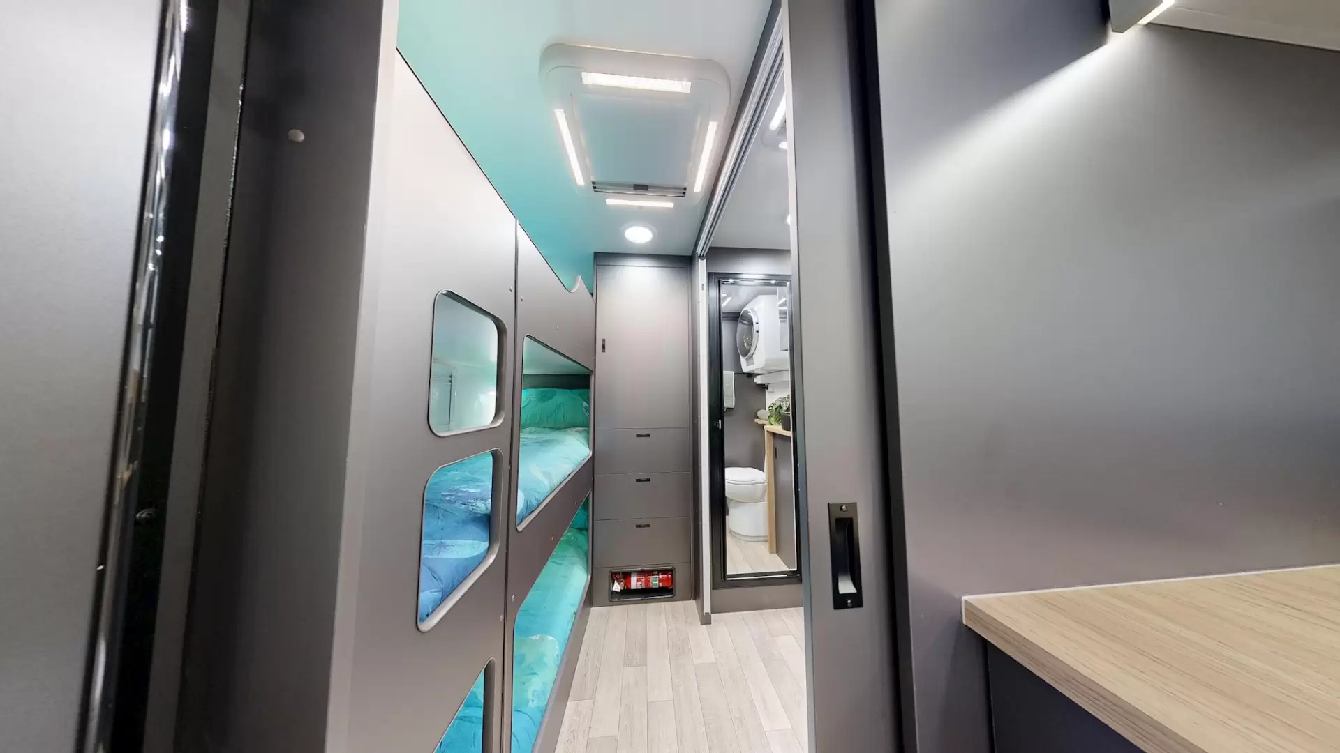 NEW 2026 VACATIONER CARAVANS ENDURA X