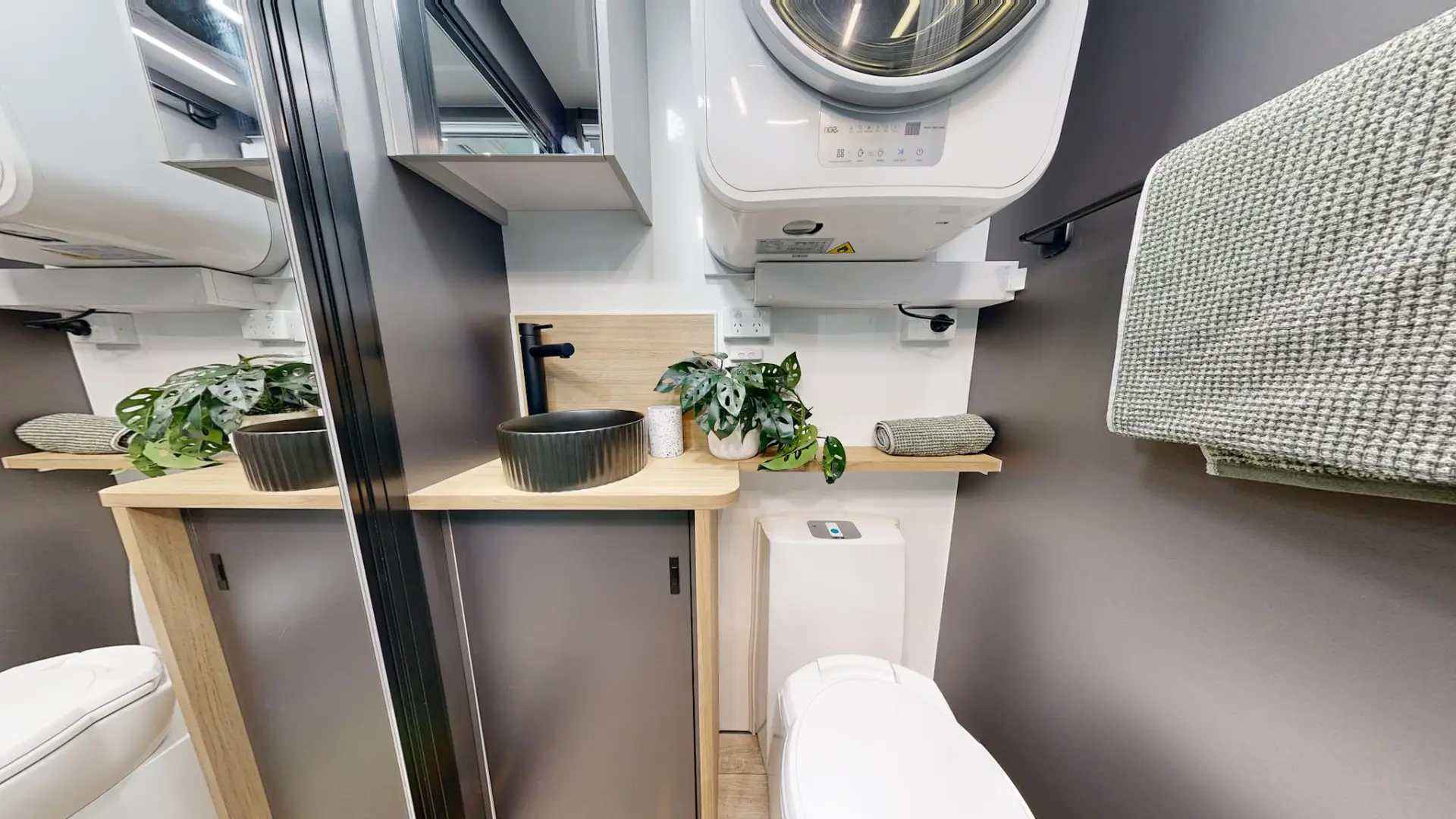 NEW 2026 VACATIONER CARAVANS ENDURA X