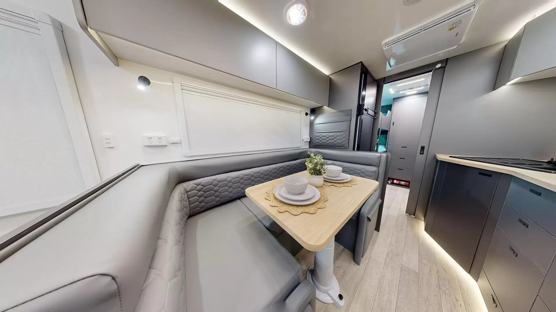 NEW 2026 VACATIONER CARAVANS ENDURA X