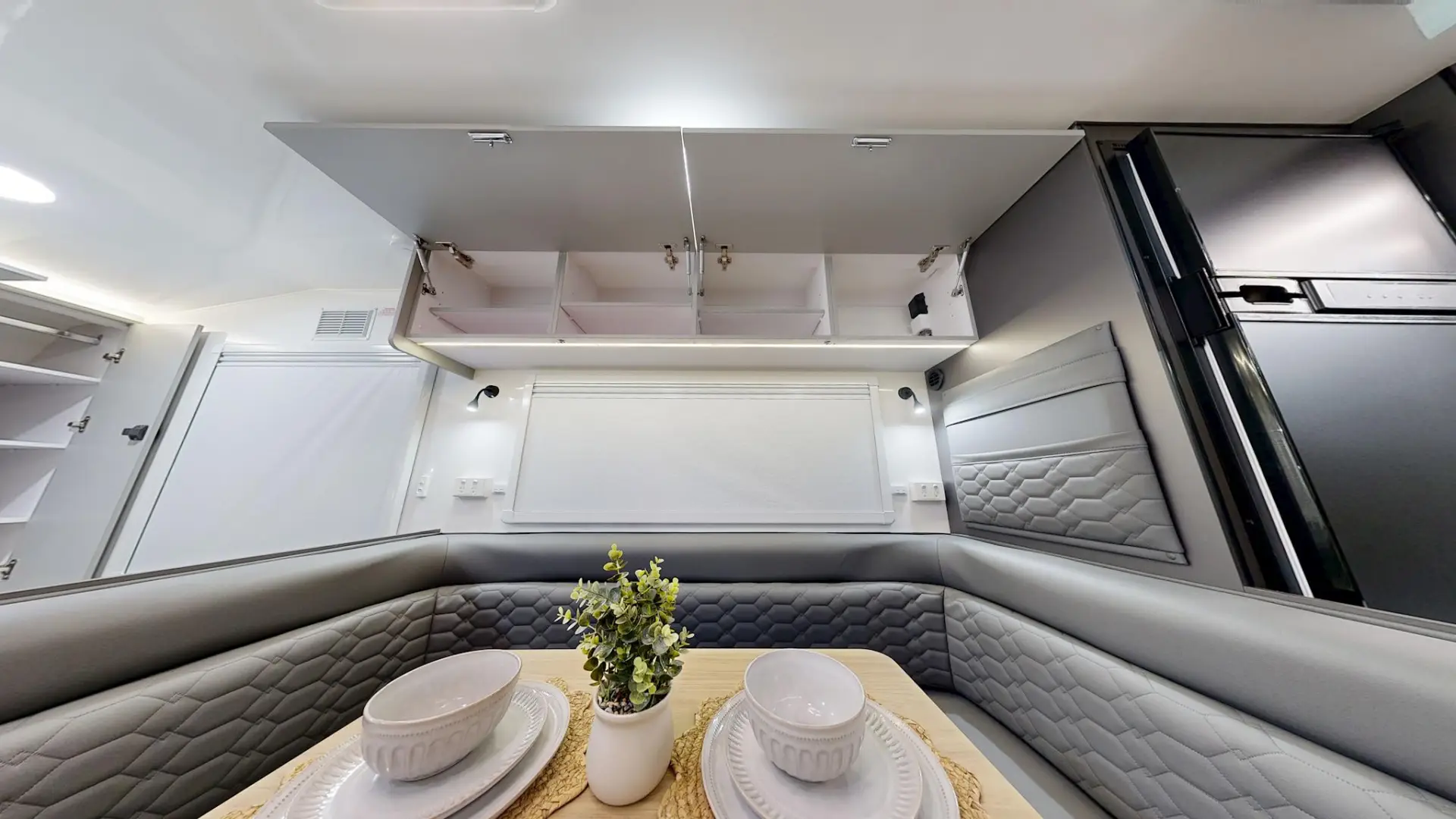 NEW 2026 VACATIONER CARAVANS ENDURA X