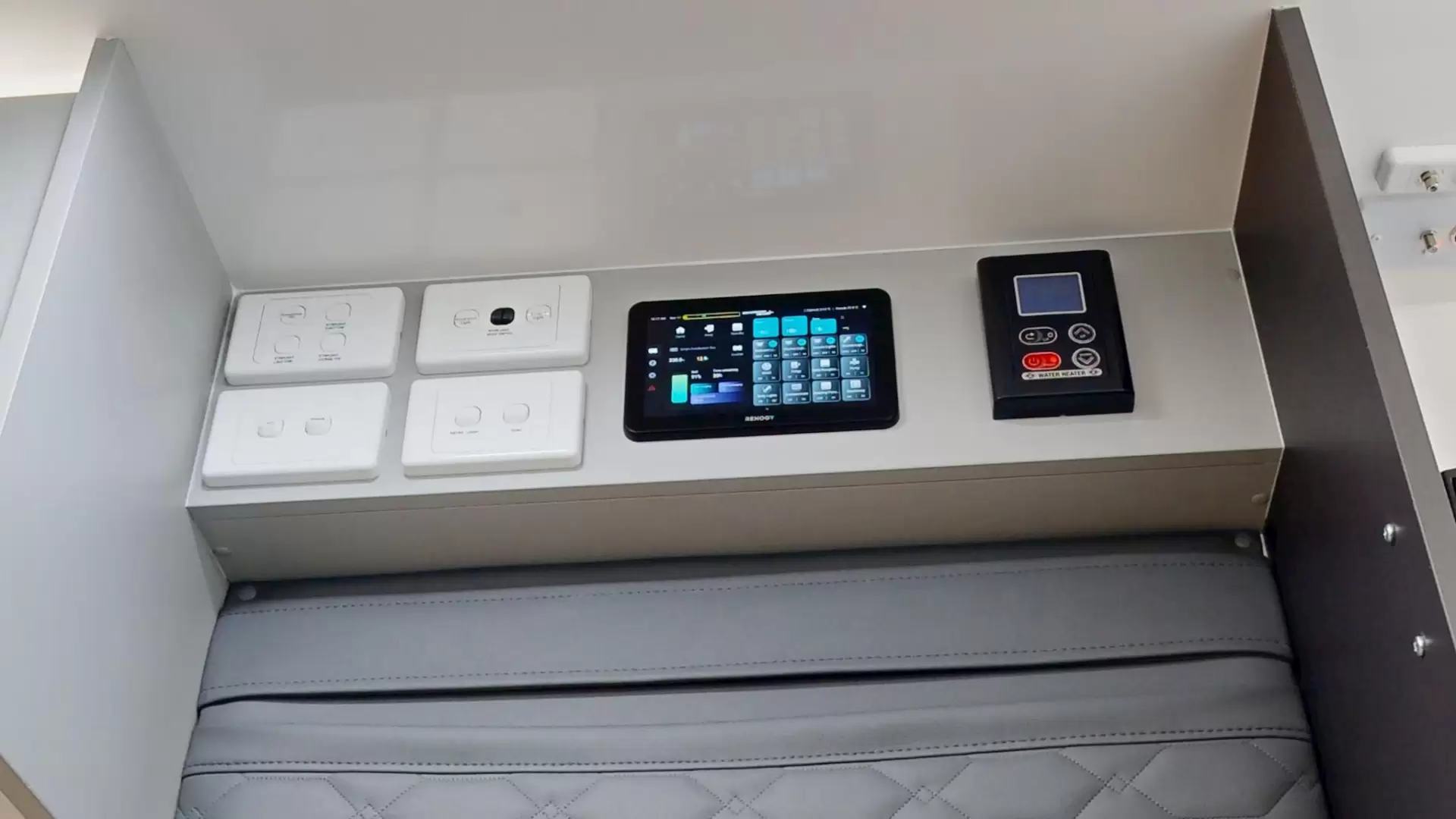 NEW 2026 VACATIONER CARAVANS ENDURA X