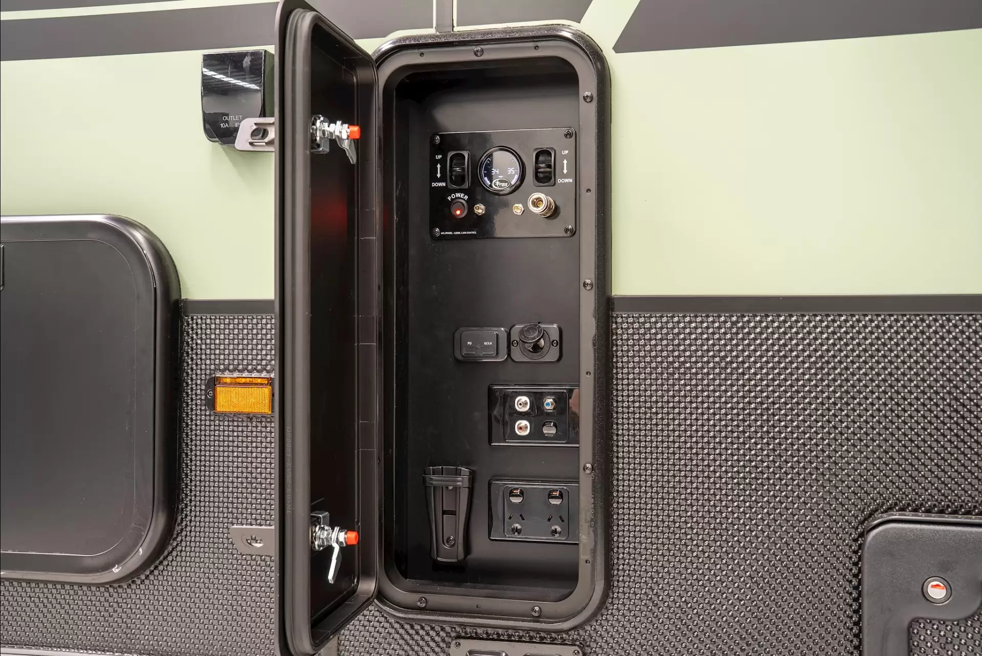 NEW 2026 VACATIONER CARAVANS ENDURA X