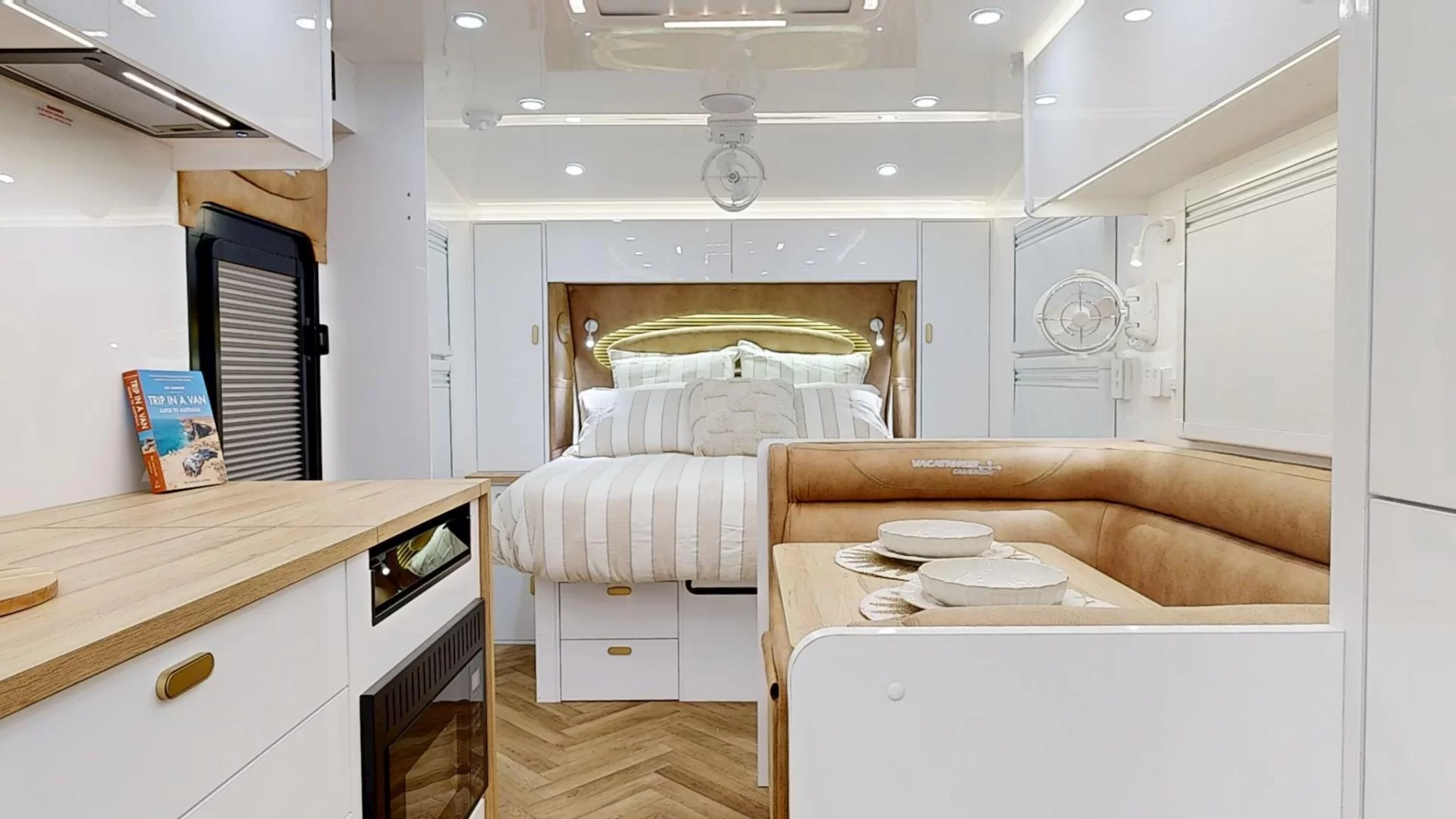 NEW 2026 VACATIONER CARAVANS ROUGH RIDER caravan