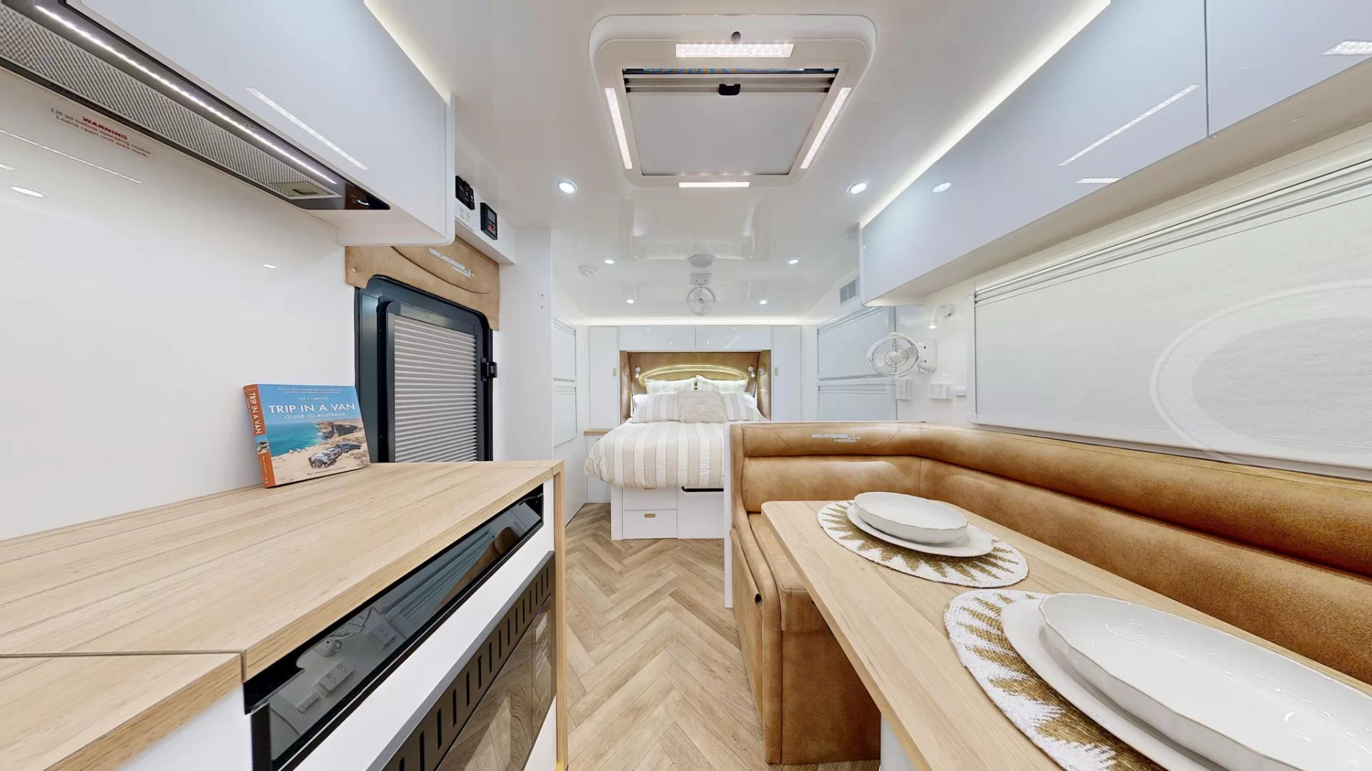 NEW 2026 VACATIONER CARAVANS ROUGH RIDER caravan