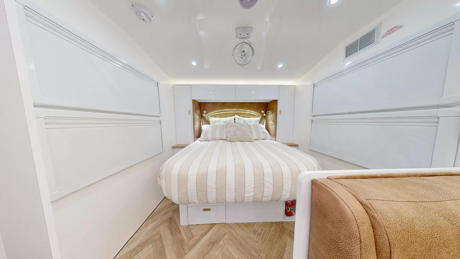 NEW 2026 VACATIONER CARAVANS ROUGH RIDER caravan