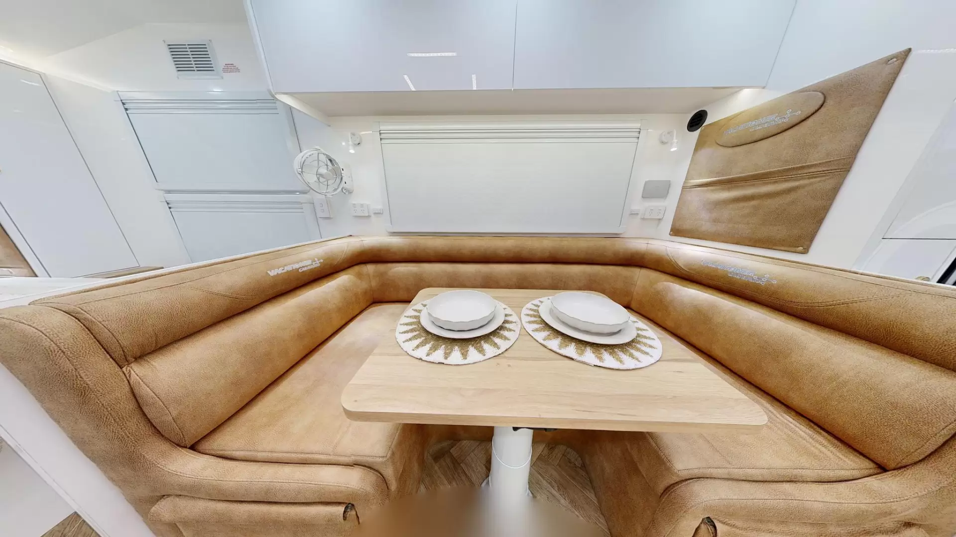 NEW 2026 VACATIONER CARAVANS ROUGH RIDER