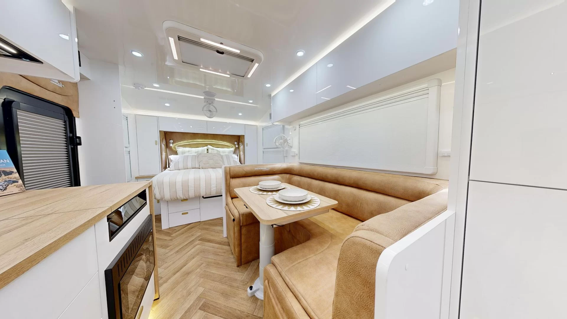 NEW 2026 VACATIONER CARAVANS ROUGH RIDER caravan