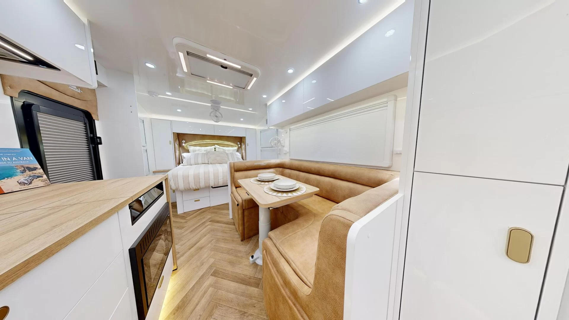 NEW 2026 VACATIONER CARAVANS ROUGH RIDER caravan