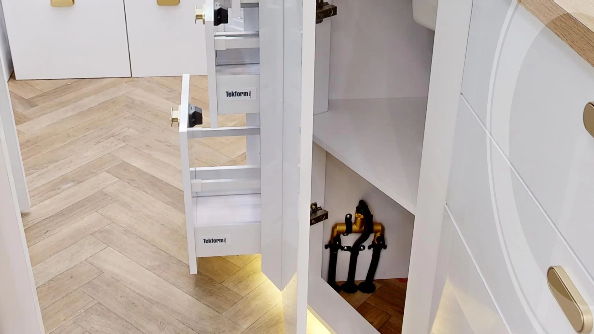 NEW 2026 VACATIONER CARAVANS ROUGH RIDER caravan