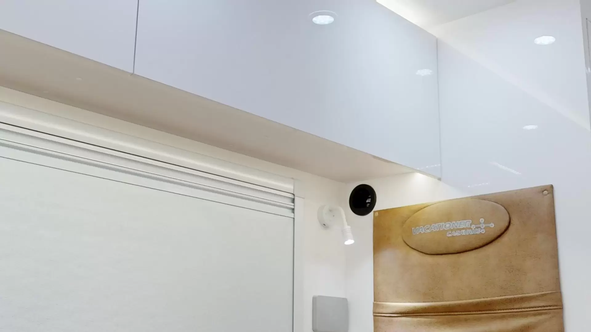 NEW 2026 VACATIONER CARAVANS ROUGH RIDER