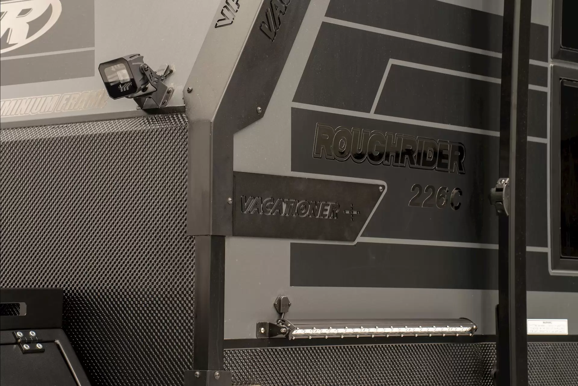 NEW 2026 VACATIONER CARAVANS ROUGH RIDER