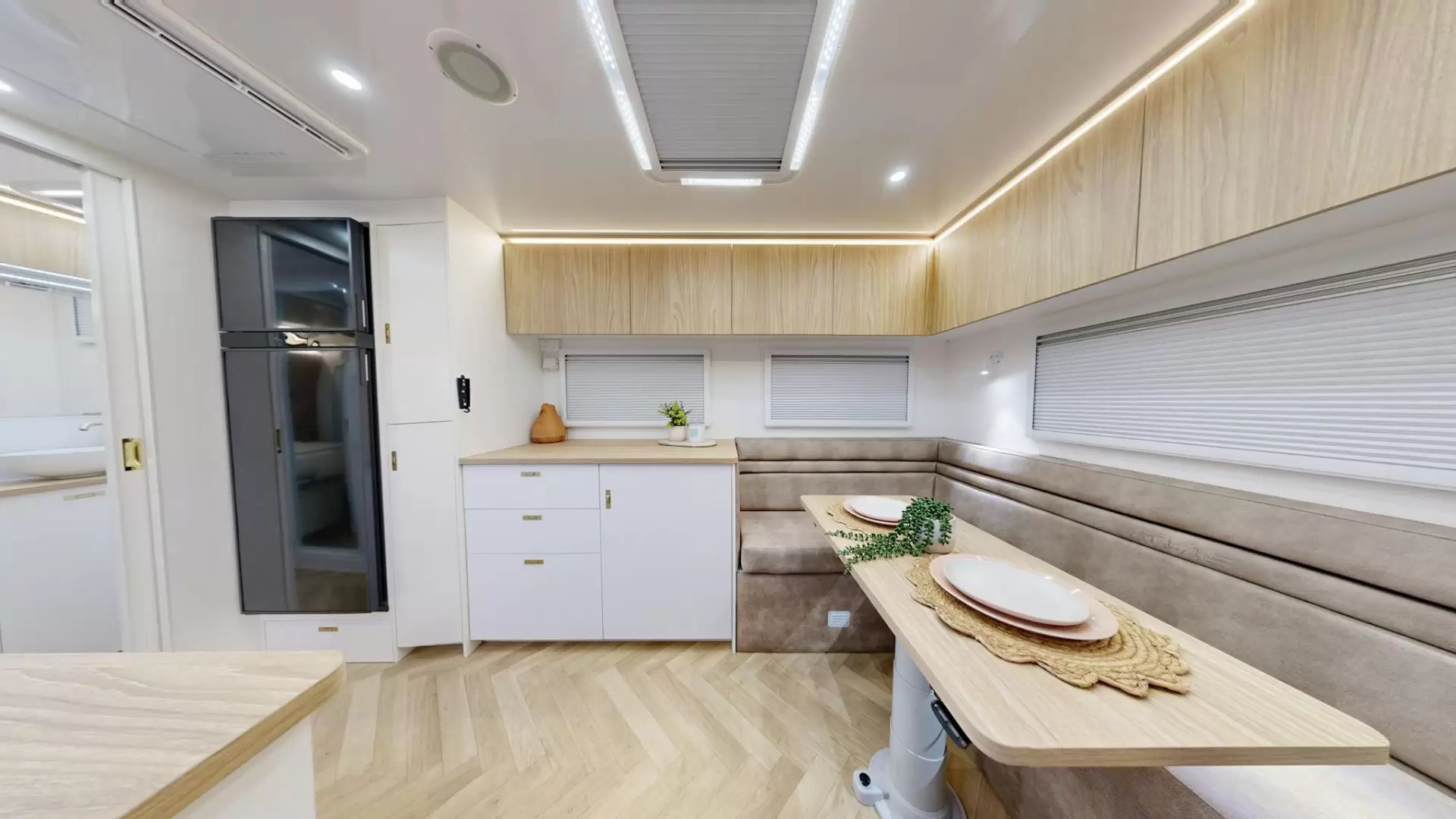 NEW 2026 ATLAS CARAVANS RVX