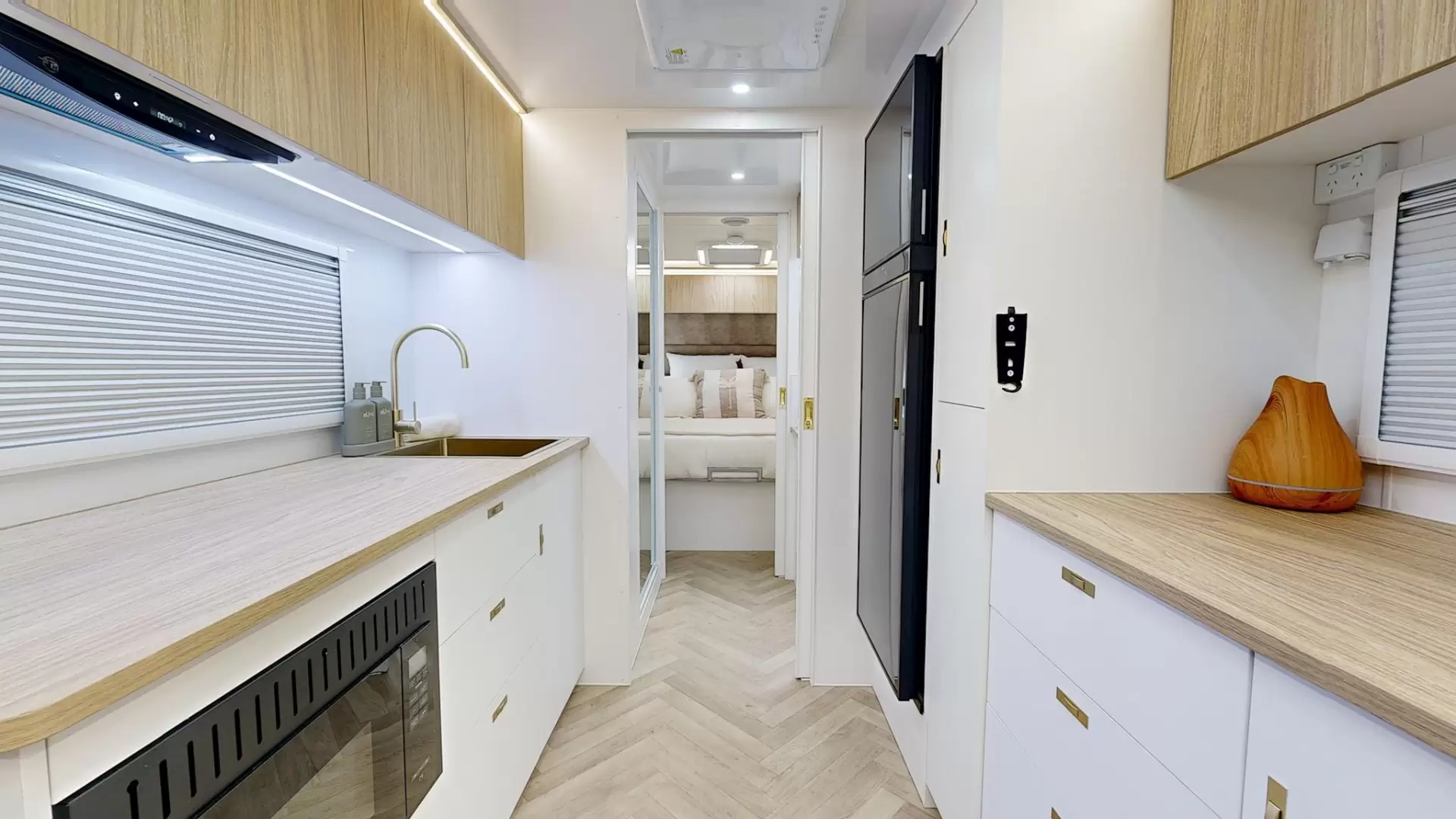 NEW 2026 ATLAS CARAVANS RVX