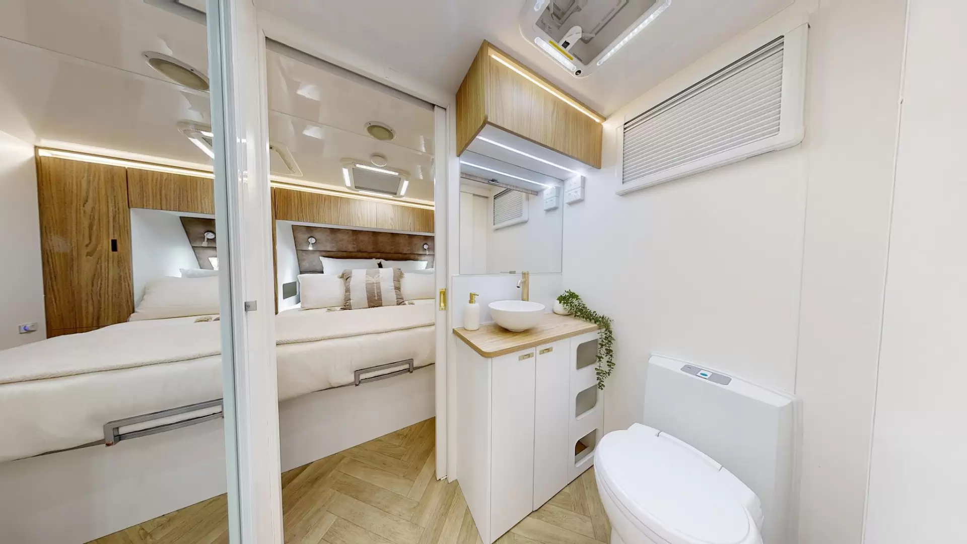 NEW 2026 ATLAS CARAVANS RVX