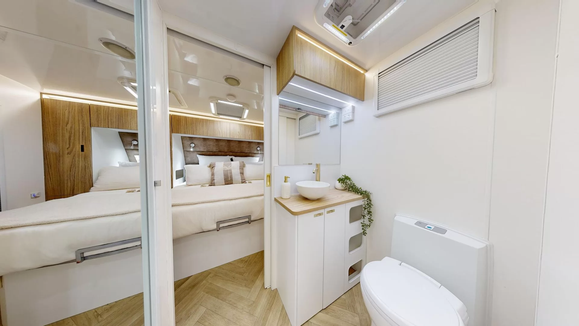 NEW 2026 ATLAS CARAVANS RVX caravan