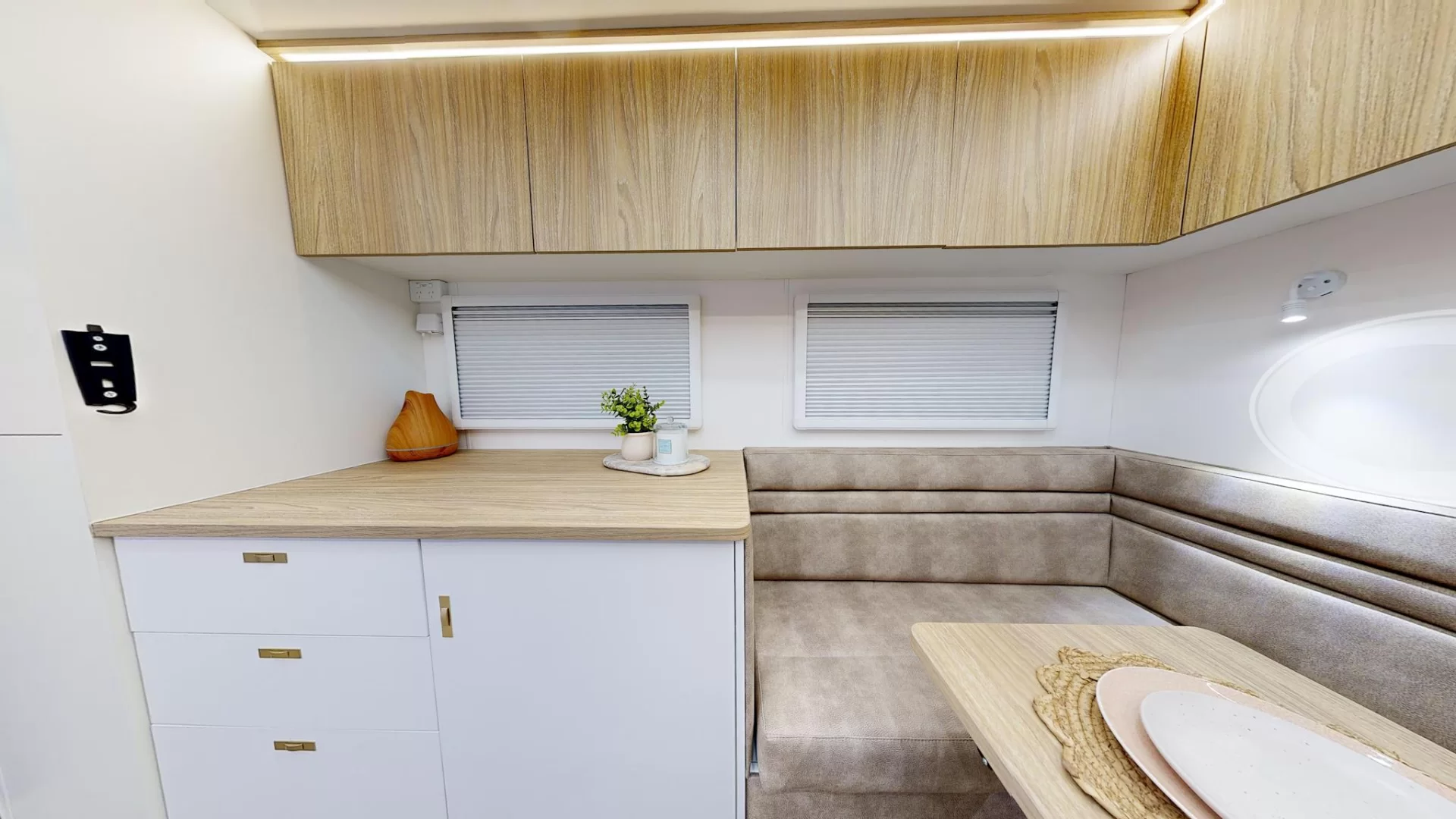 NEW 2026 ATLAS CARAVANS RVX caravan